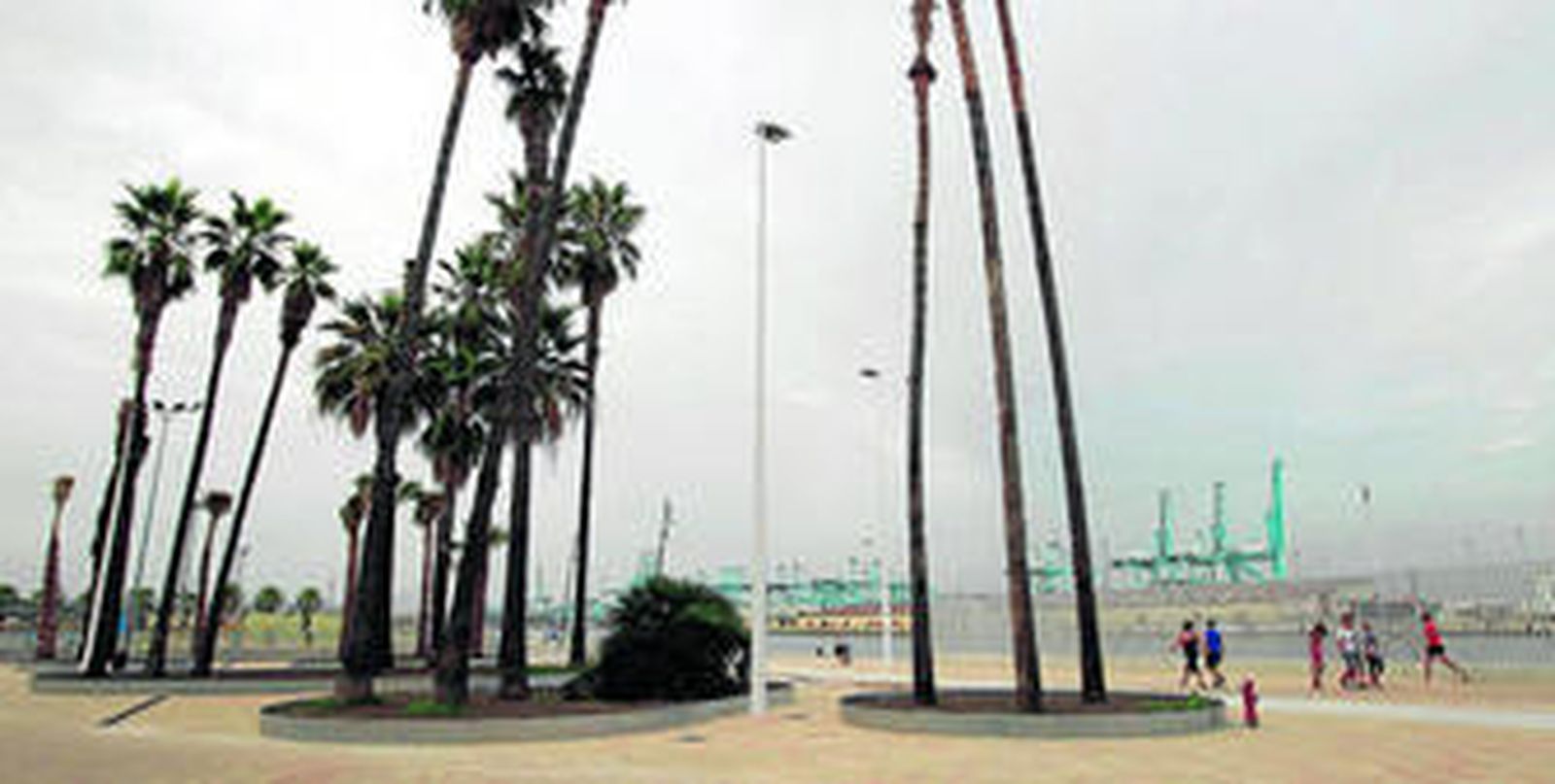 Imagen general del 'Oasis', ubicado junto al Paseo de Ribera del Llano Amarillo.