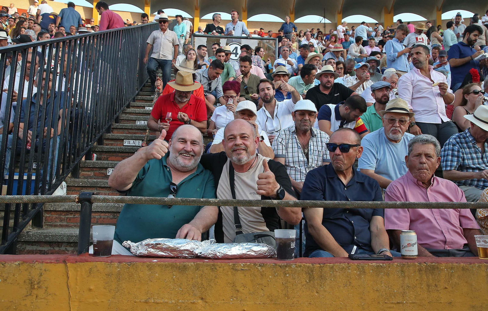 Búscate durante la corrida del viernes  en la plaza de toros Las Palomas