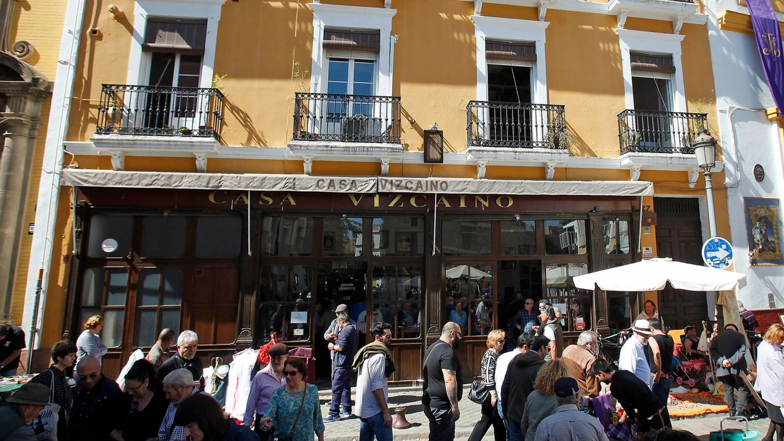 El Ayuntamiento de Sevilla reducirá a la mitad el IBI del Hotel Alfonso ...
