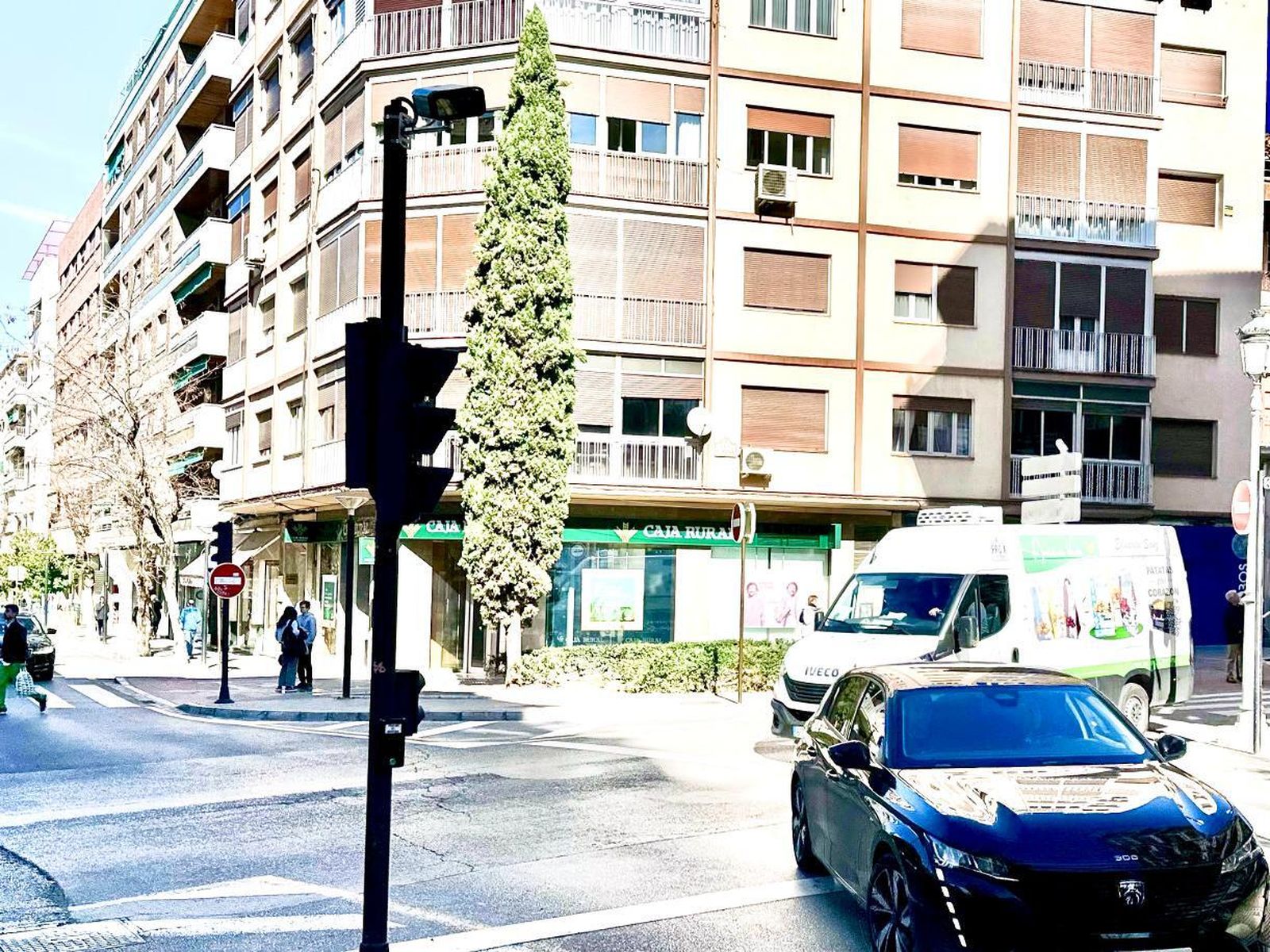 Cámaras ya instaladas para controlar el tráfico en la antigua 'almendra central'.