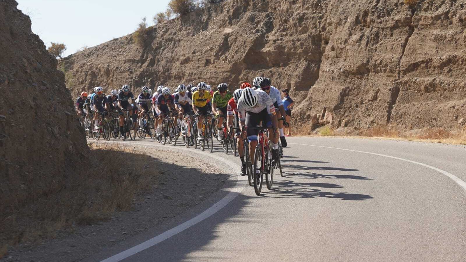 El pelotón de máster 40 rodó a gran velocidad