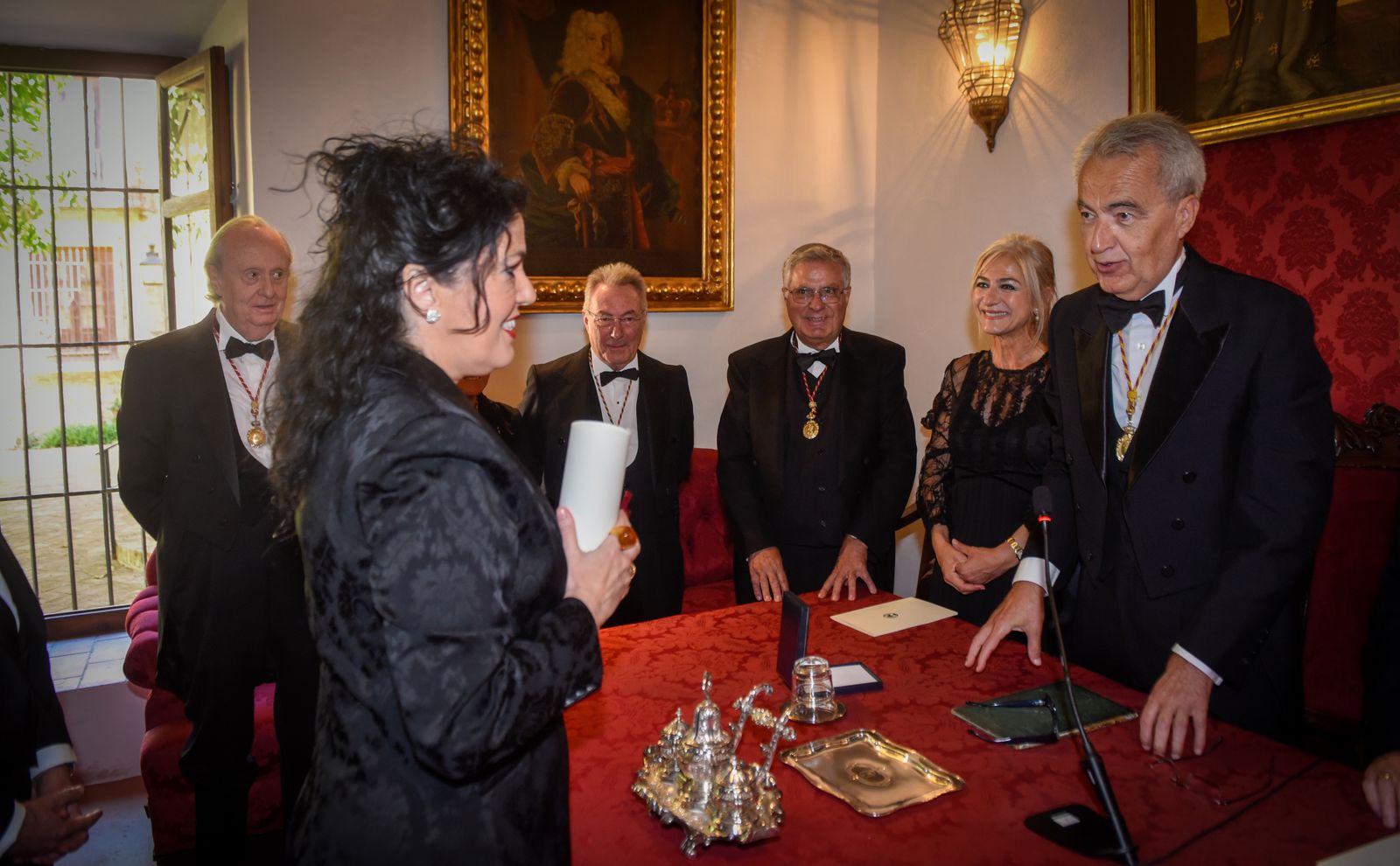 Ingreso como académica de Eva Díaz Pérez