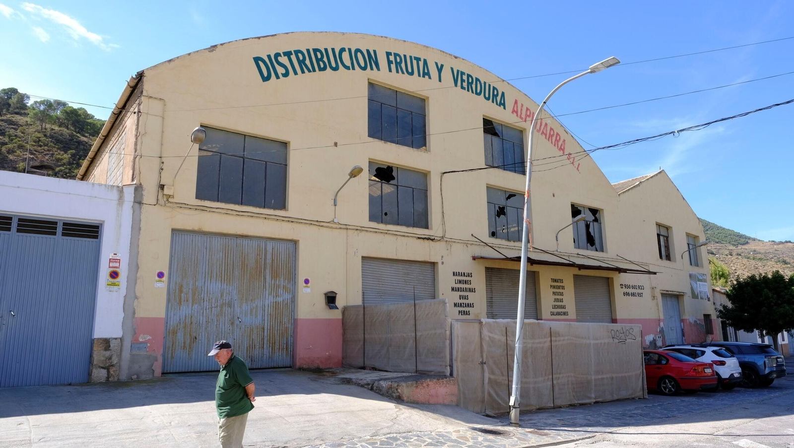 Una empresa distribuidora cerrada en Rágol