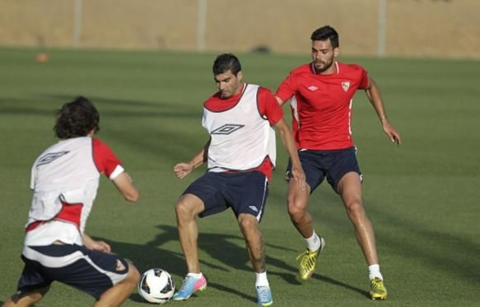 Reyes, castigado lo que queda de Liga