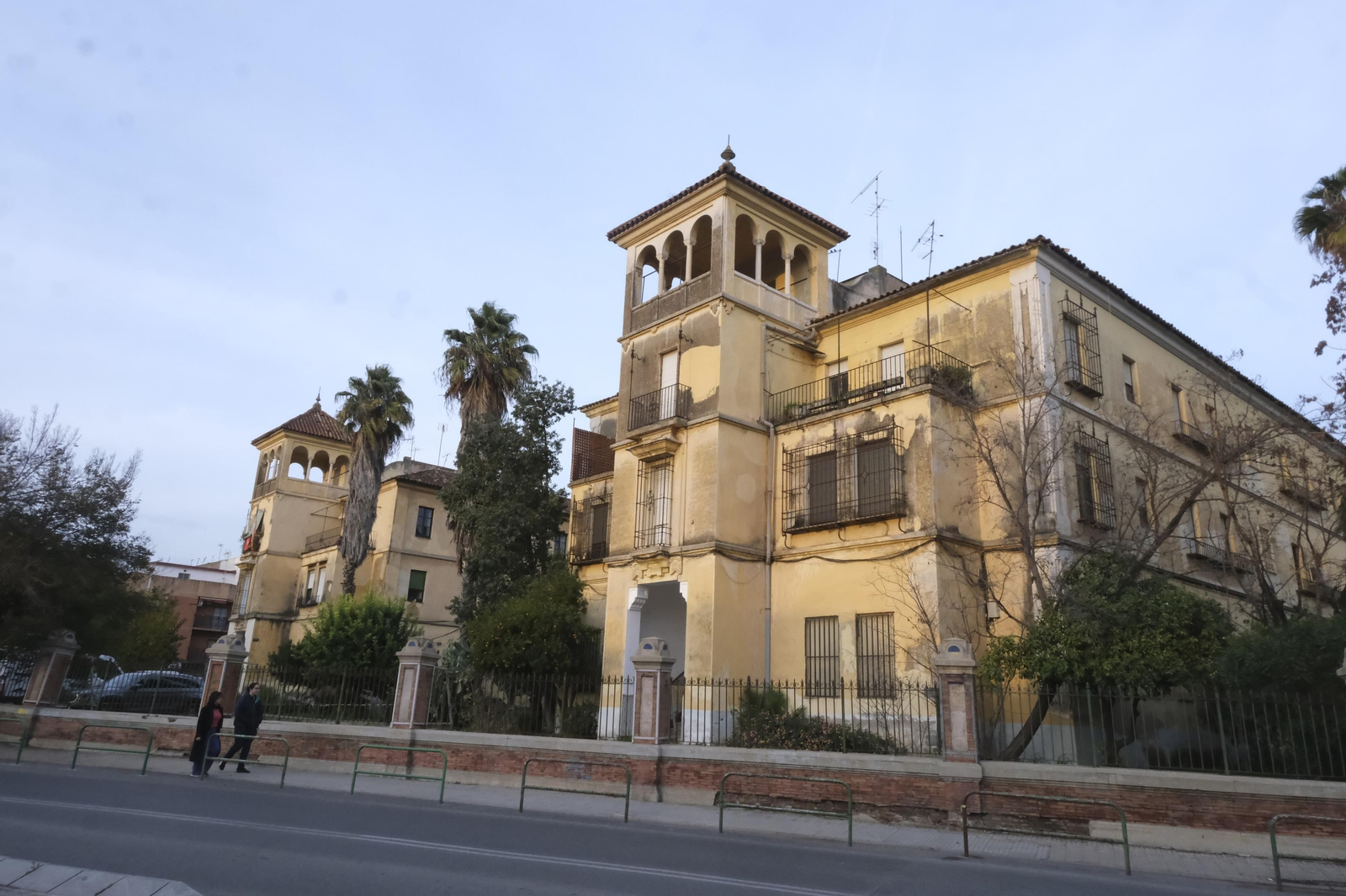 Pabellones militares del antiguo cuartel de Lepanto.
