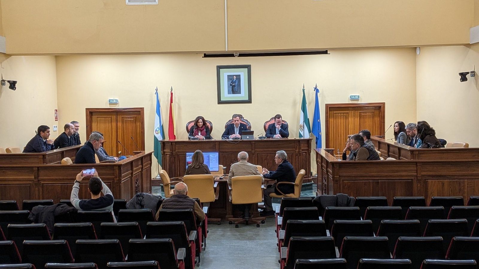 Foto del Pleno en el Ayuntamiento de Lucena.