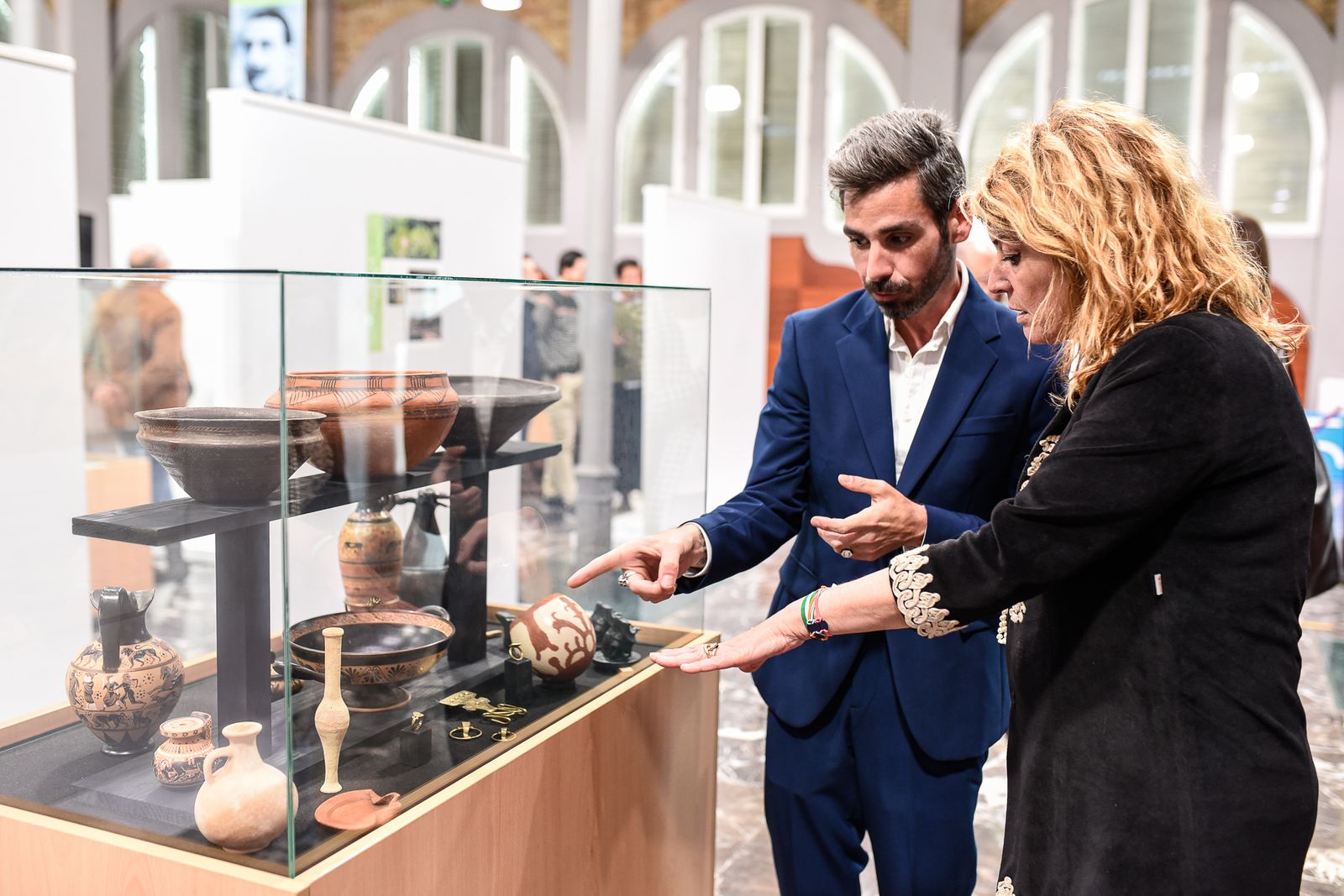 Imágenes de la inauguración de Huelva, el corazón de Tartessos. I Jornada patrimonial en el entorno de la Ría'