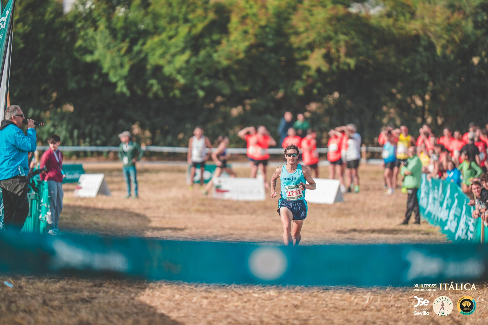 Búscate en las fotos del Cross de Itálica 2025 | 3