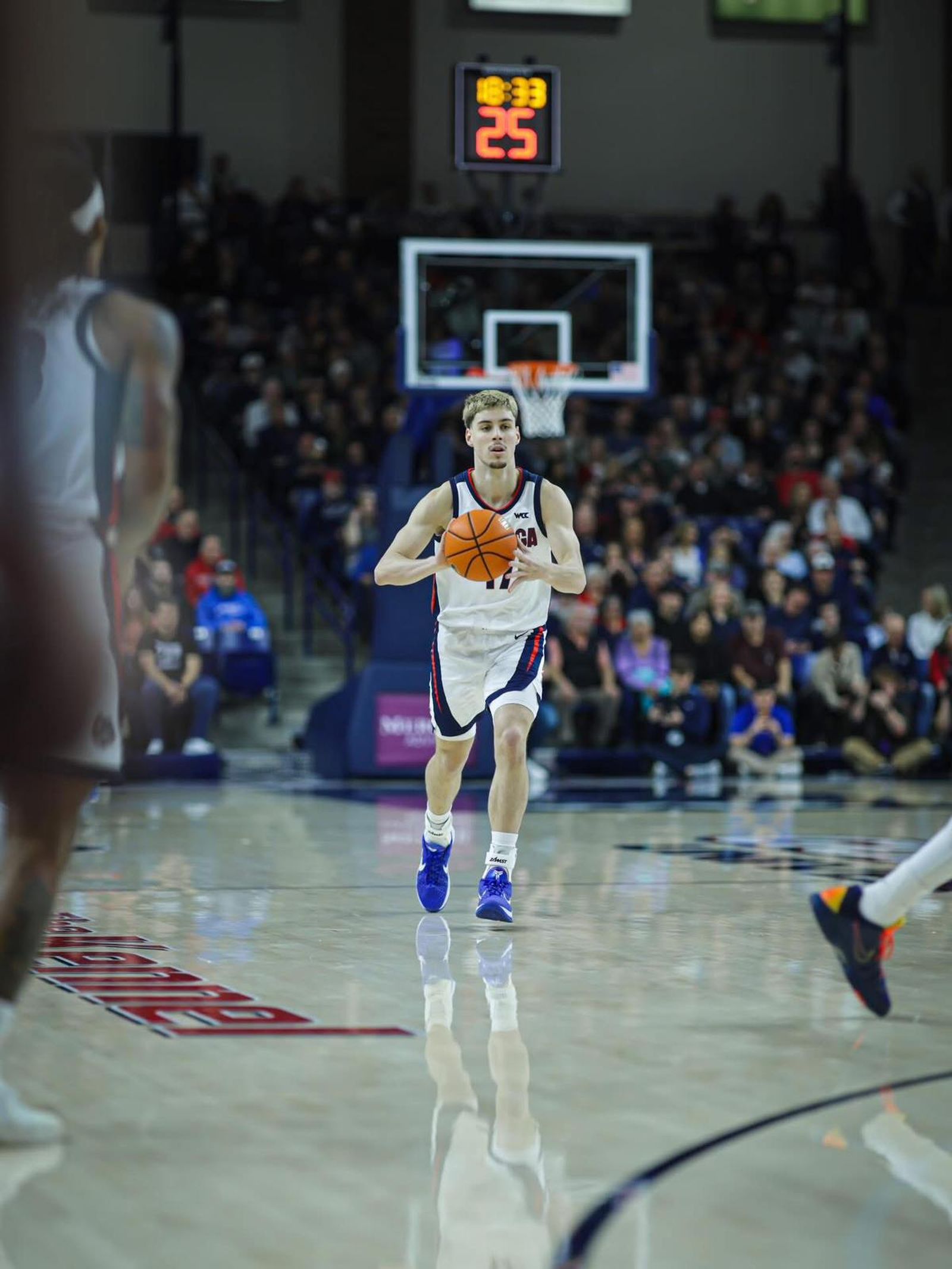 NCAA: El mejor Álvaro Folgueiras de la temporada y buen nivel de Mario Saint-Supéry