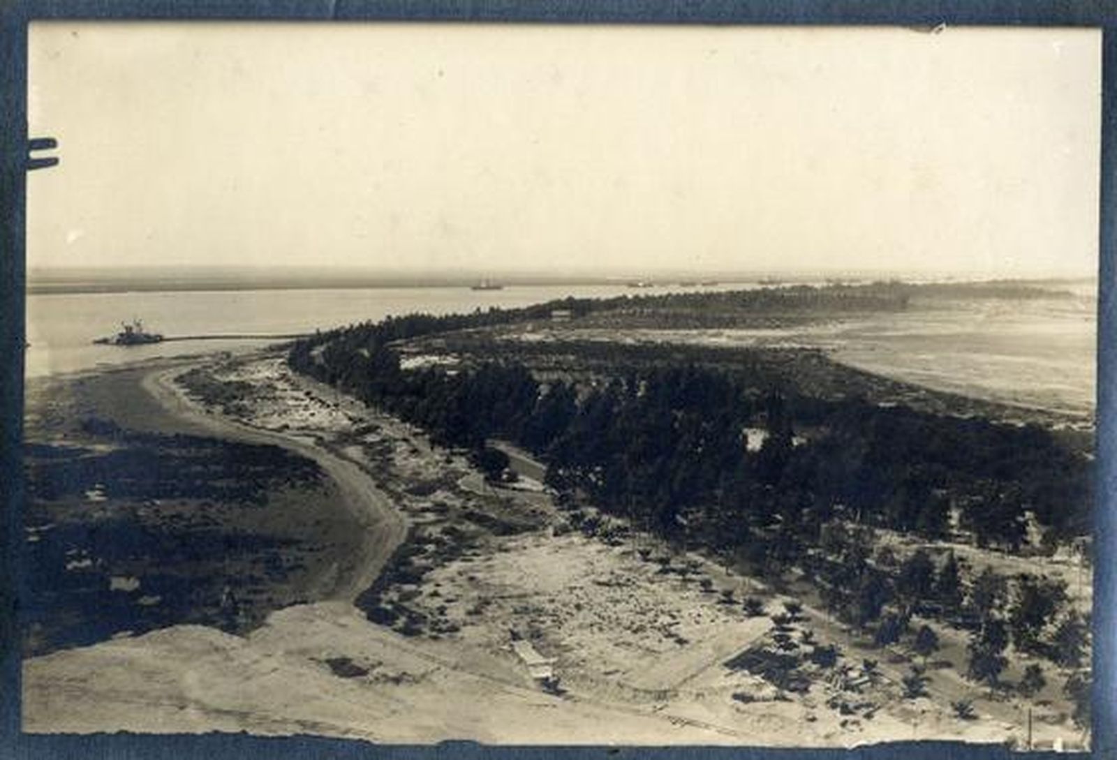 Imágenes de la construcción del Monumento a la Fe Descubridora.