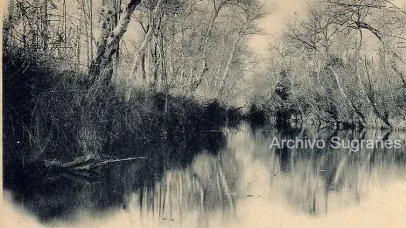 La rivera en una imagen de postal de principios del XX.