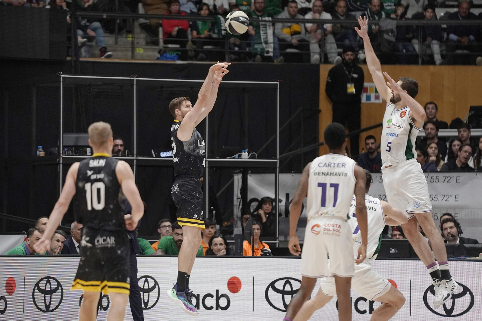 El Lenovo Tenerife-Unicaja, en fotos