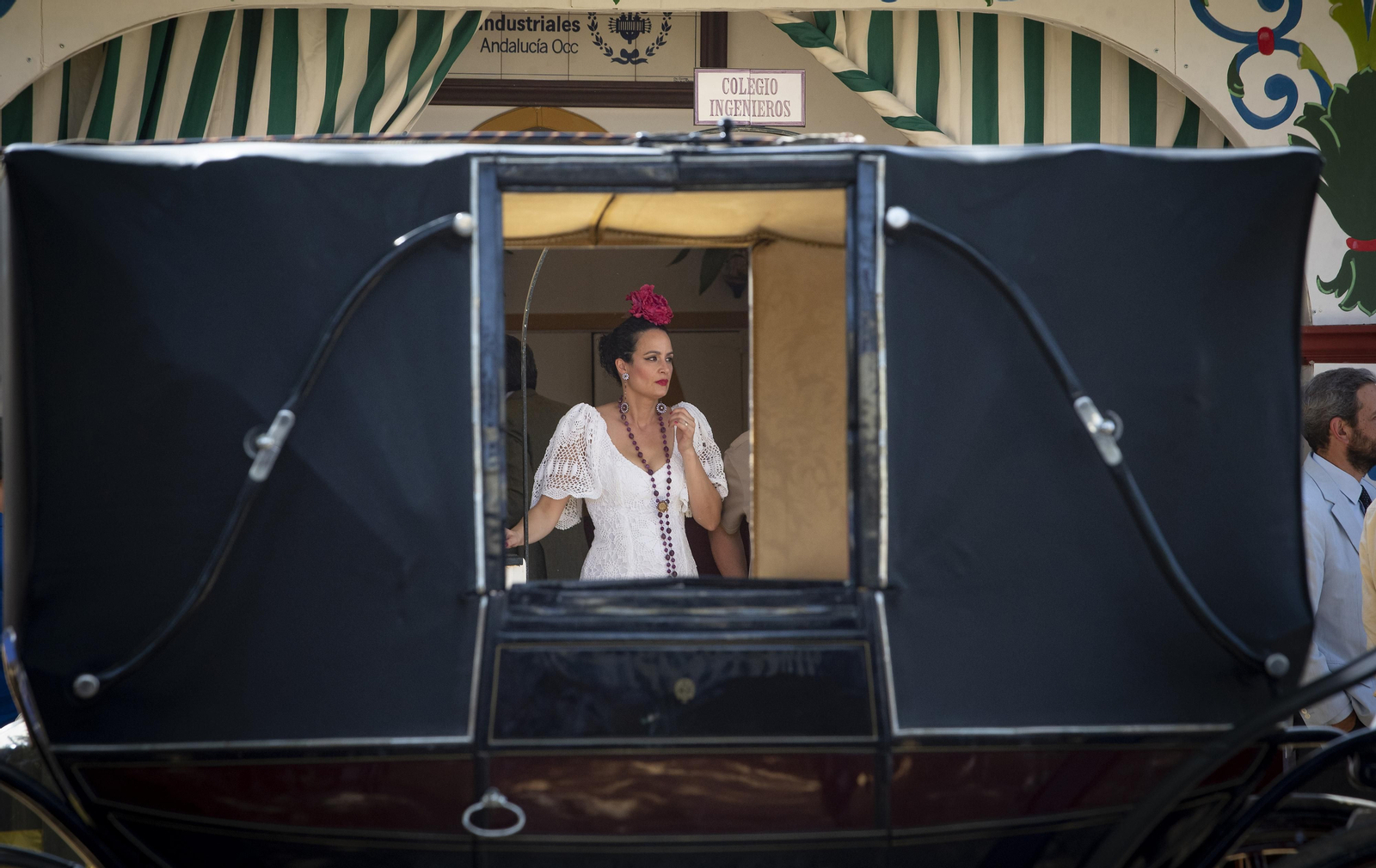 Recta final en un veraniego jueves de Feria de Abril 2023