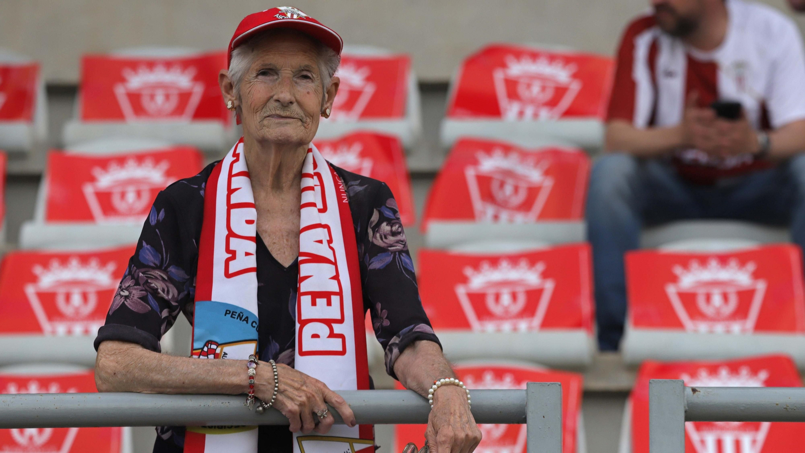 Fotos de la afición del Algeciras CF en el Nuevo Mirador