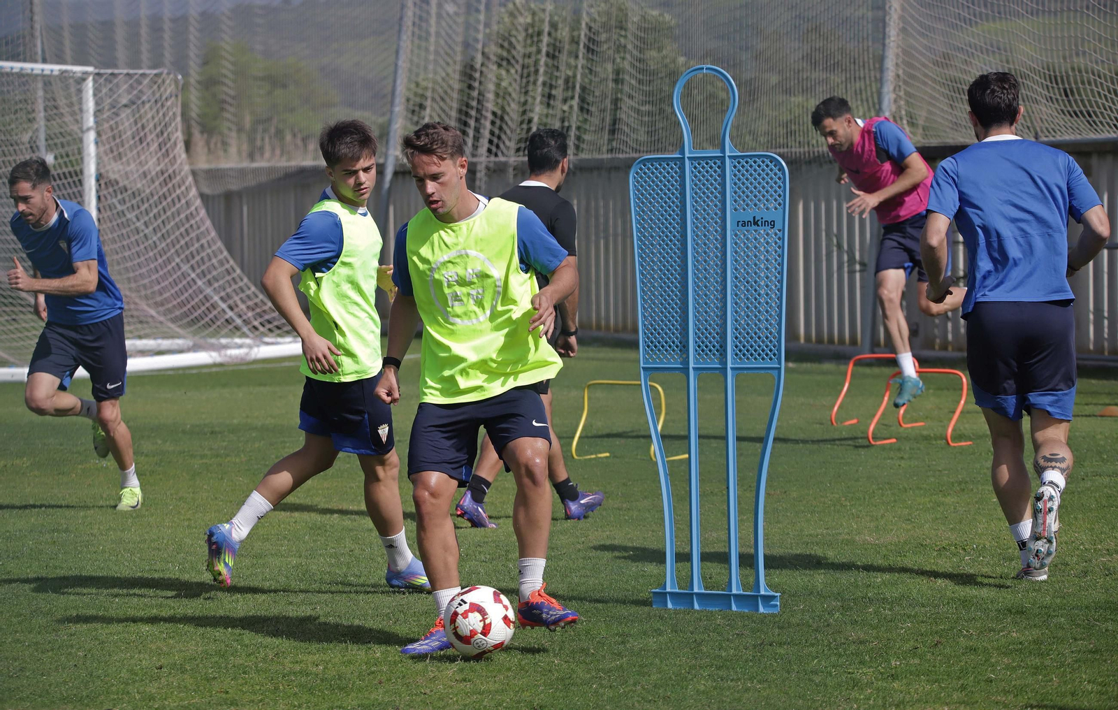 Las fotos del primer entrenamiento del Algeciras para el partido contra el Alcorcón