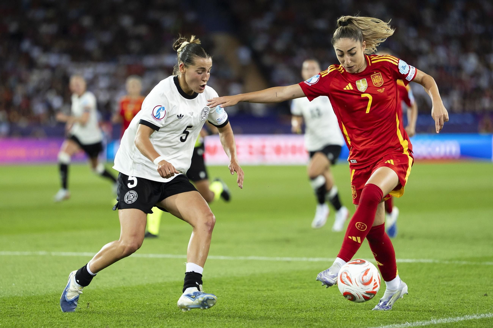 Las mejores imágenes de la semifinal Alemania - España de la Eurocopa femenina