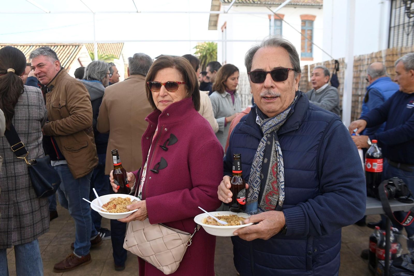 Las migas de la Cruz Blanca, en imágenes