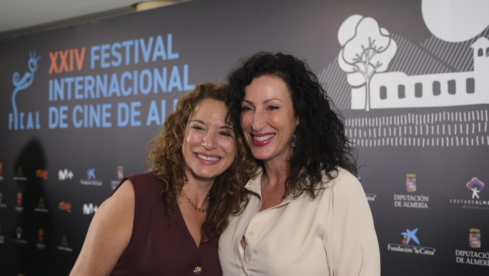 Adriana Ugarte, 'Premio Almería Tierra de Cine', en la gala inaugural de FICAL 2025, en imágenes