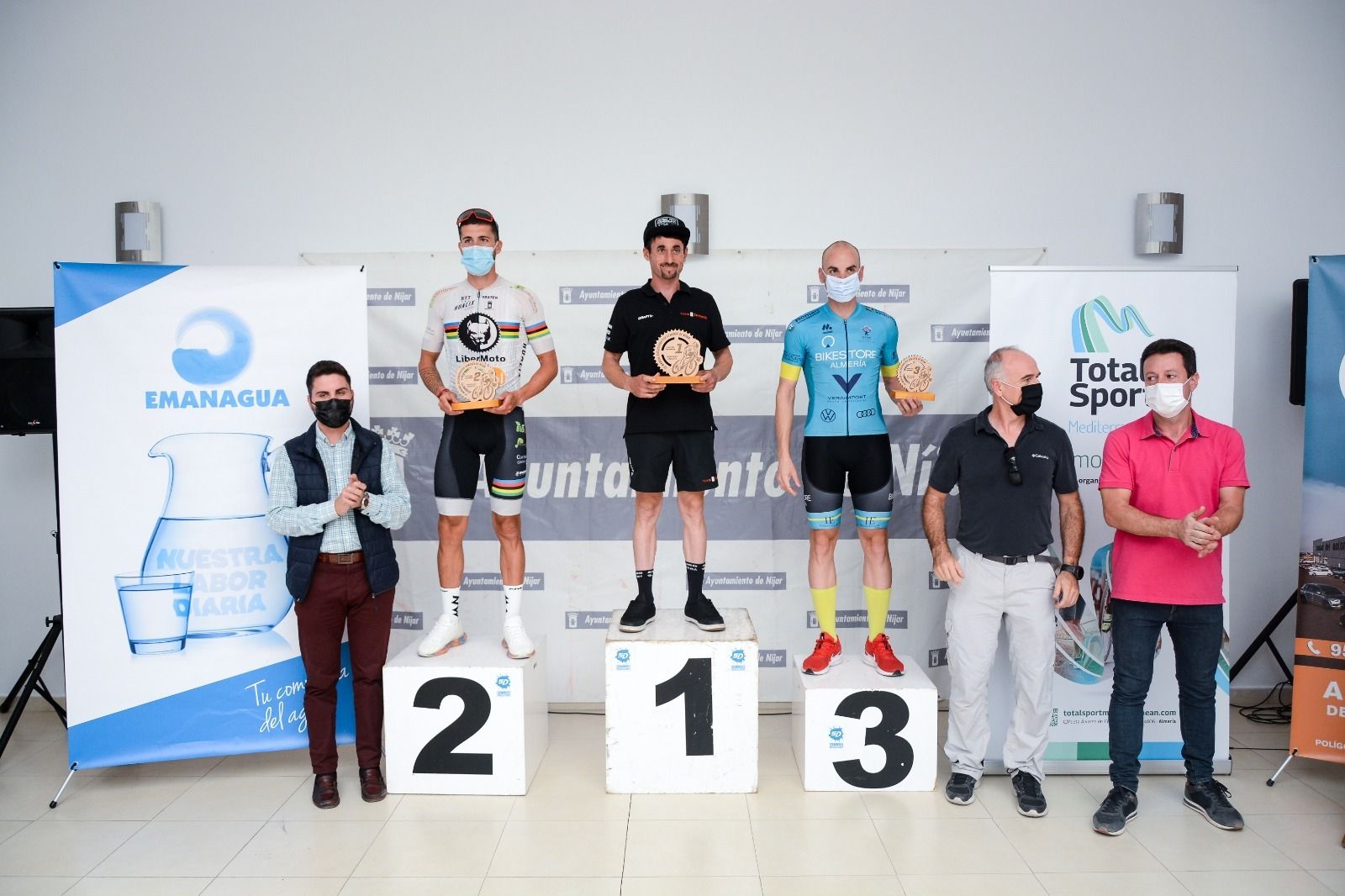 Podio de la general masculina