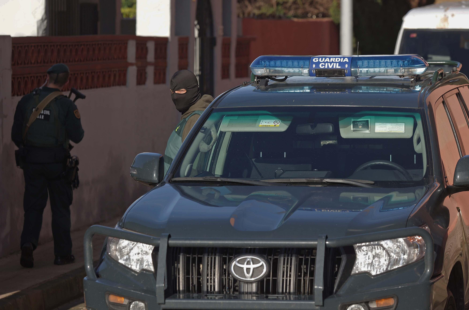 Fotos de los registros de la Guardia Civil en Campamento