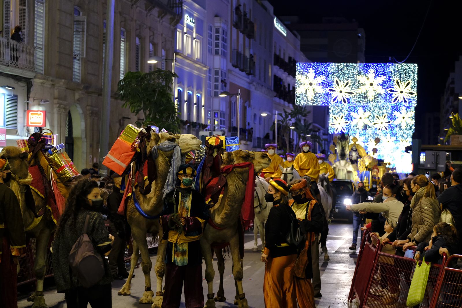 Fotogalería cabalgata de los Reyes Magos en Almería