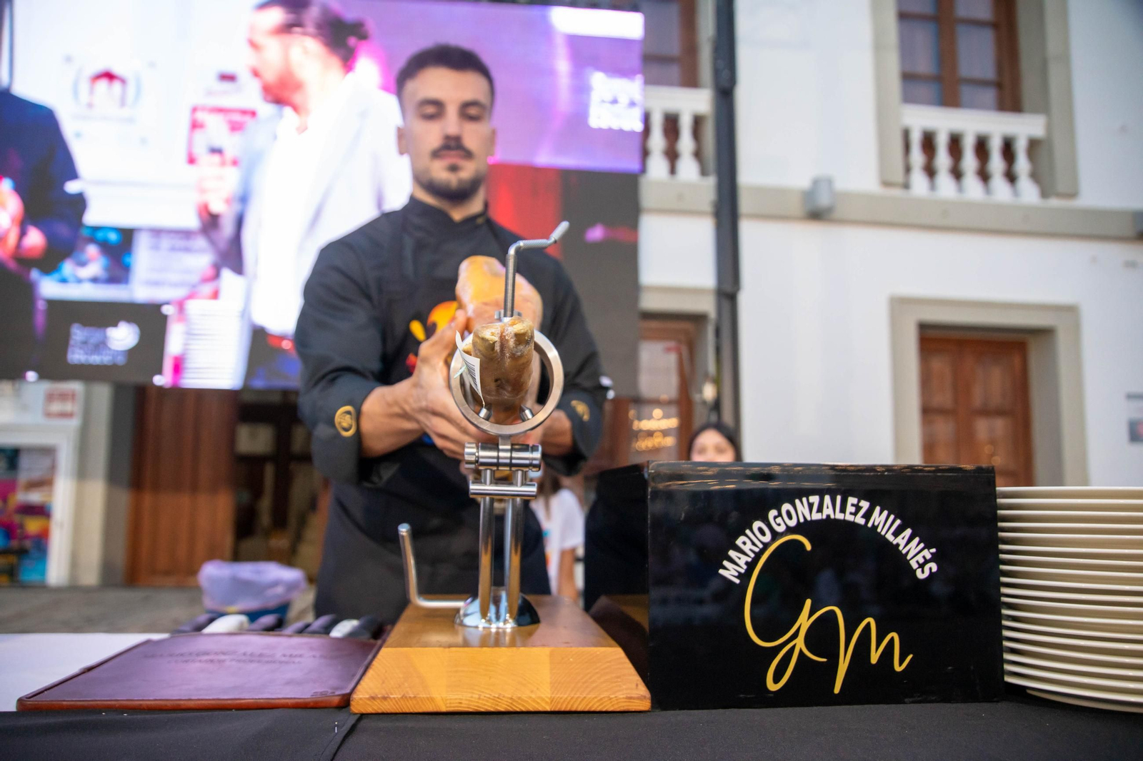 Concurso de cortadores de jamón en Serón, en imágenes