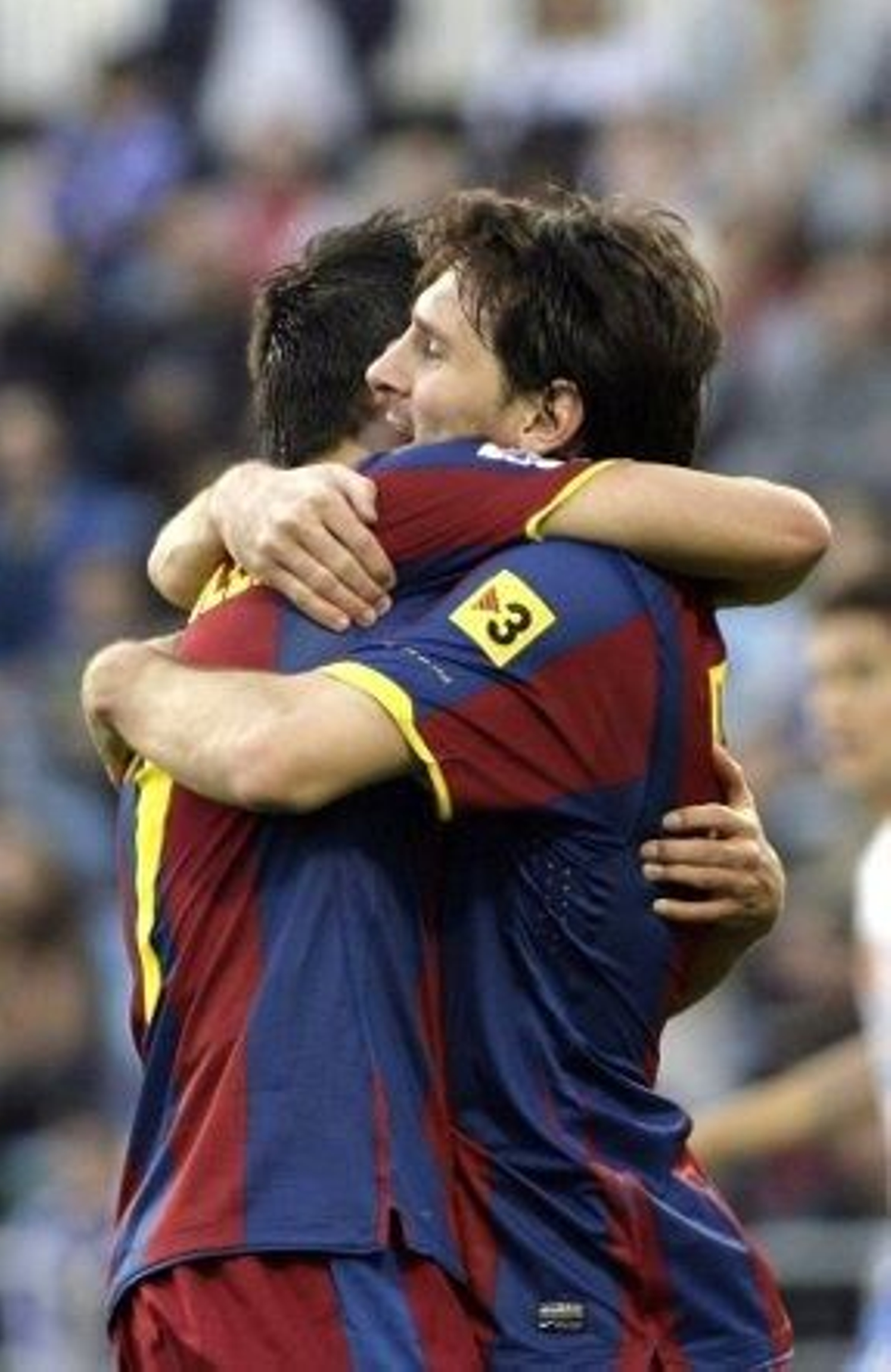 Messi le da otra victoria cómoda al Barça en Zaragoza (0-2)