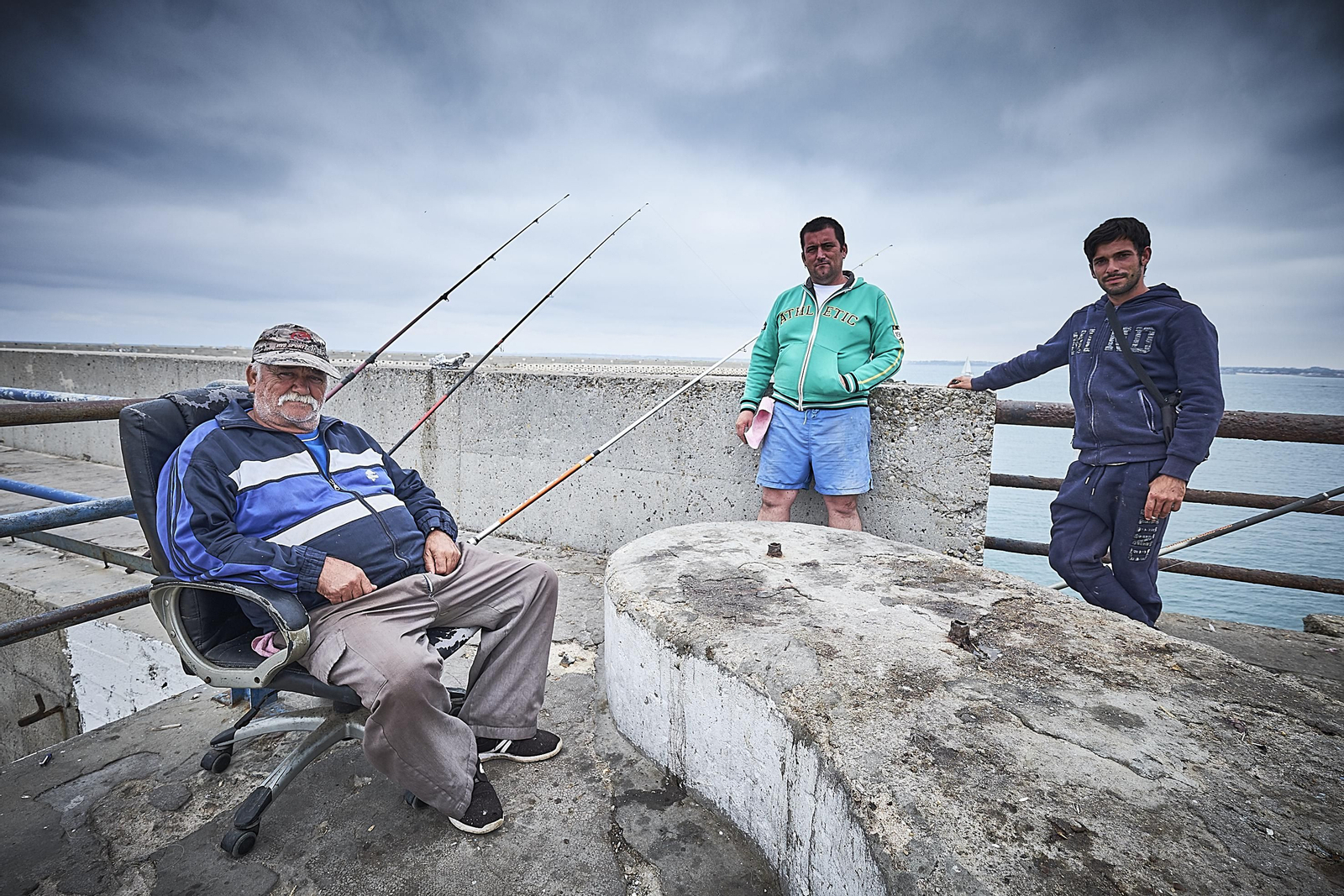 La afición a la pesca en Cádiz, en imágenes