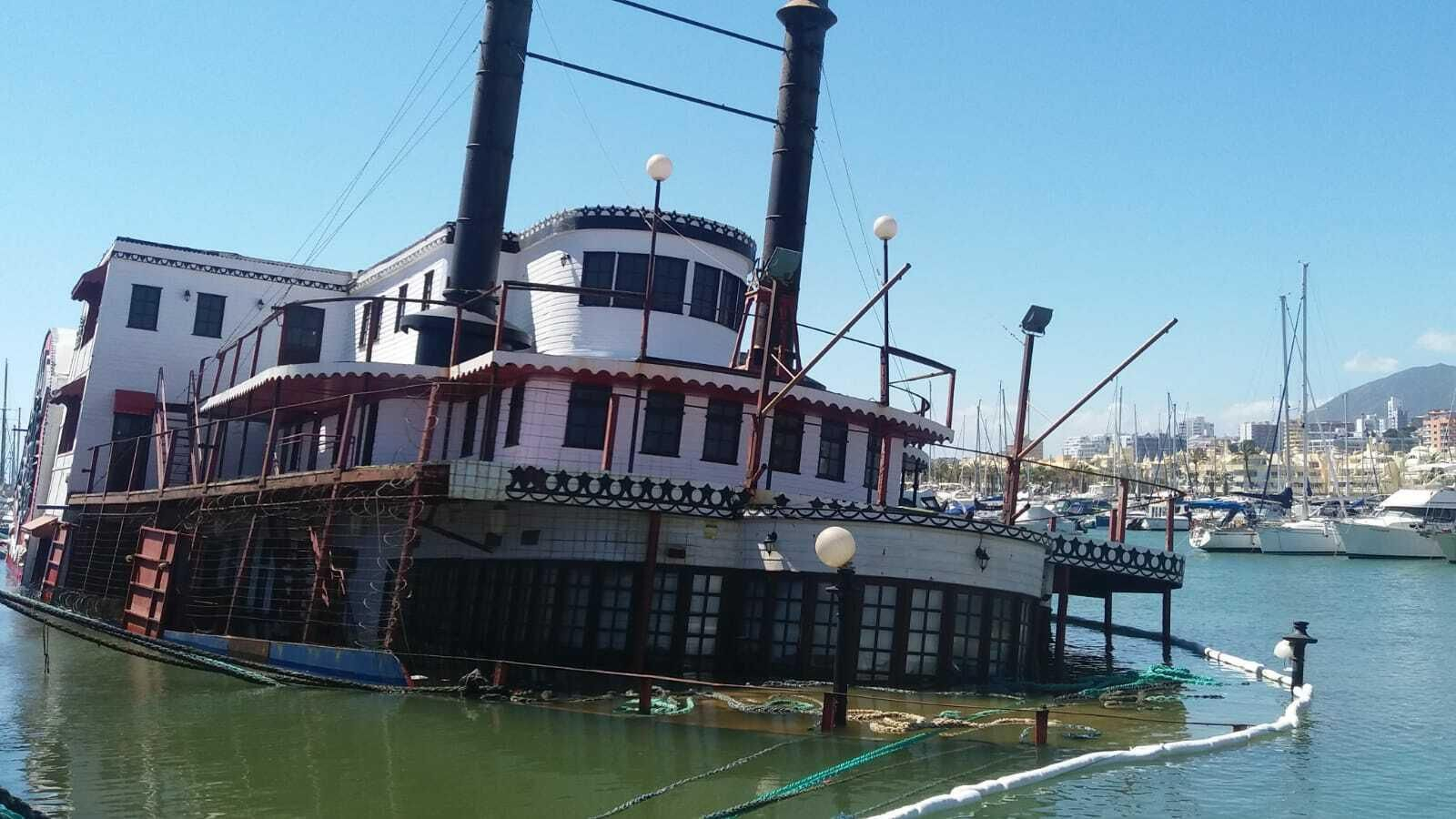 Fotos del hundimiento del barco 'Willow'