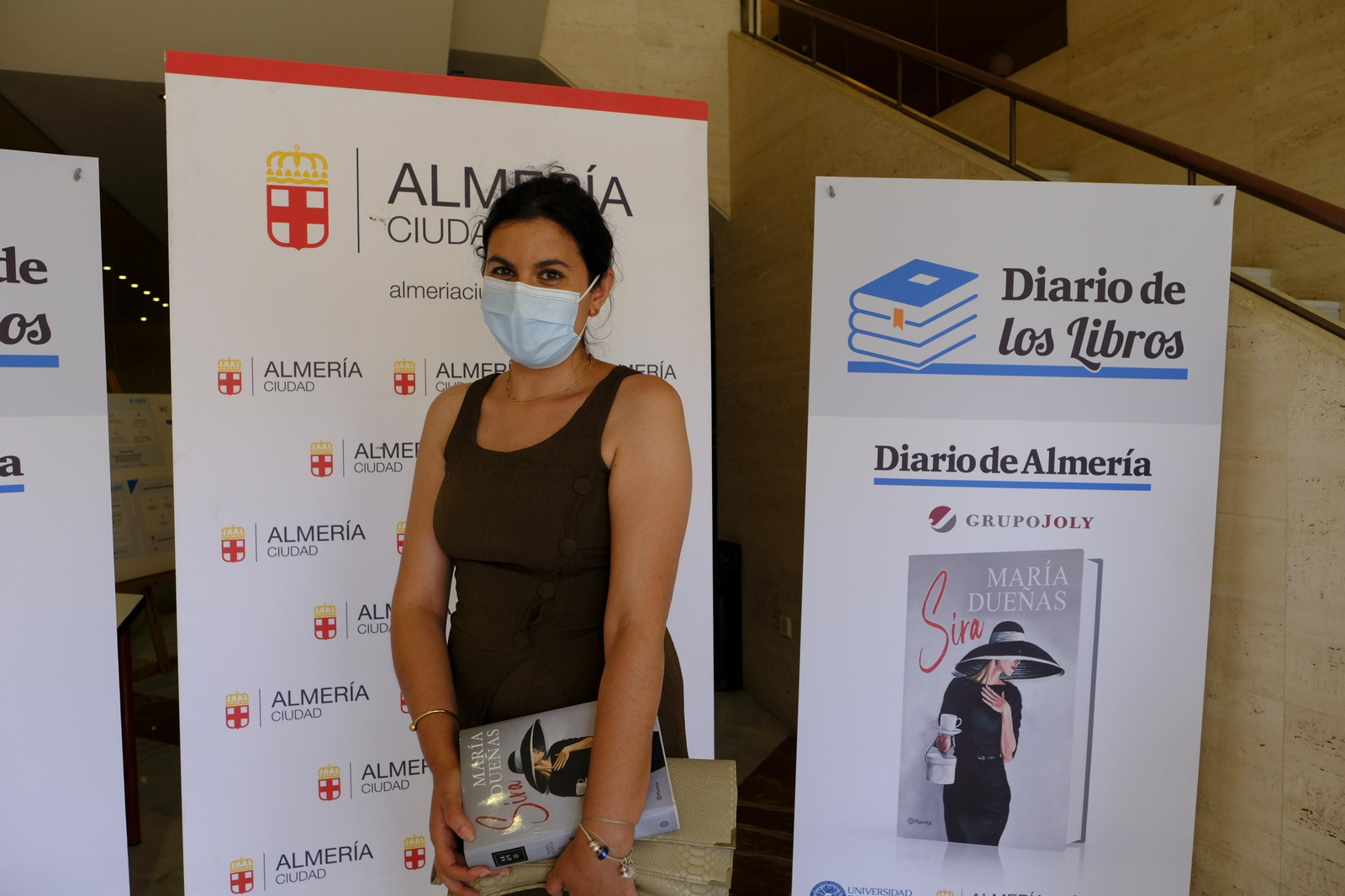 Fotogalería del Diario de los Libros, con María Dueñas. Almería