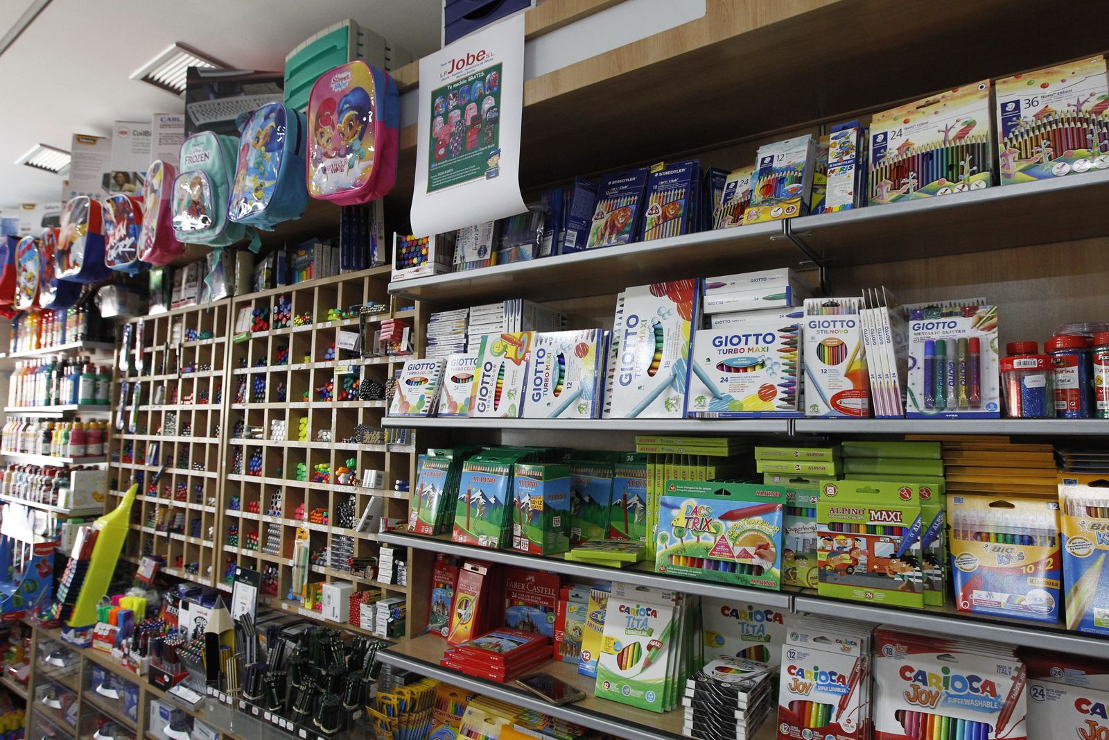 Fotogalería entrega cheque escolar 2019-2020