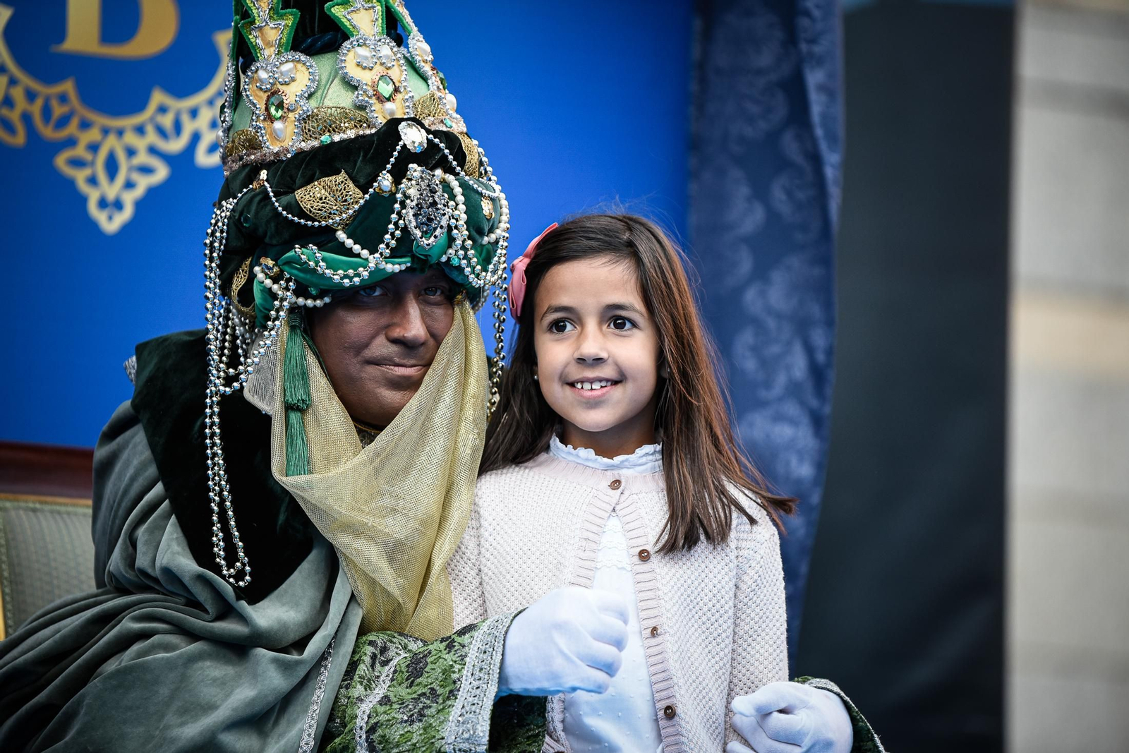 Imágenes de la entrega de cartas a SSMM Los Reyes Magos en el Ayuntamiento