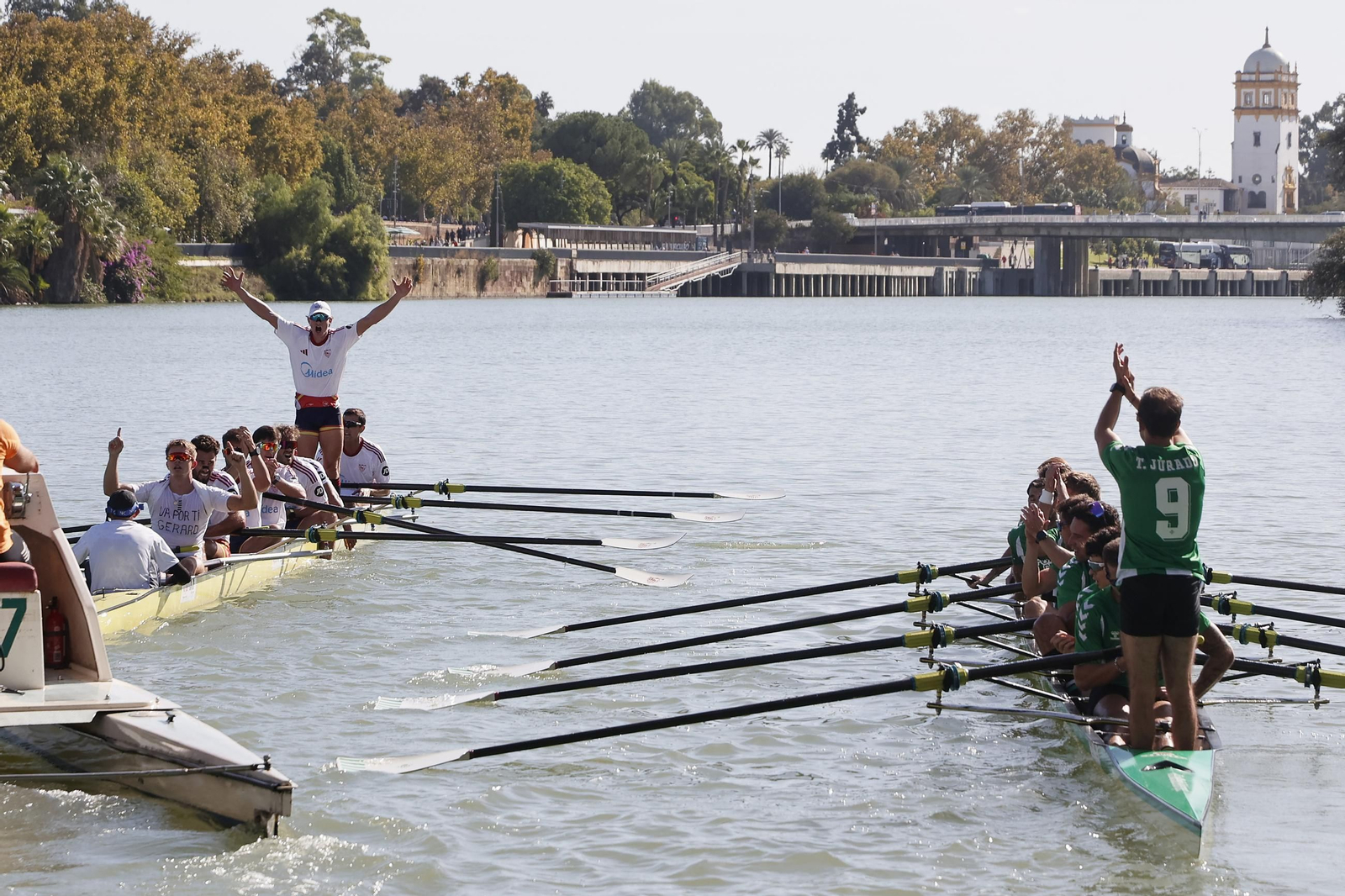 Las imágenes de la regata Sevilla-Betis