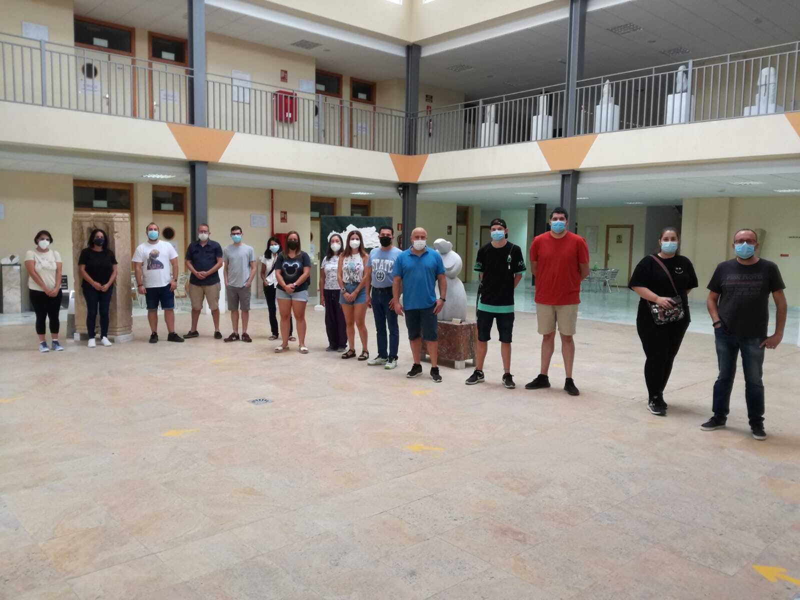 El itinerario formativo constará de 615 horas de formación teórico-práctica.