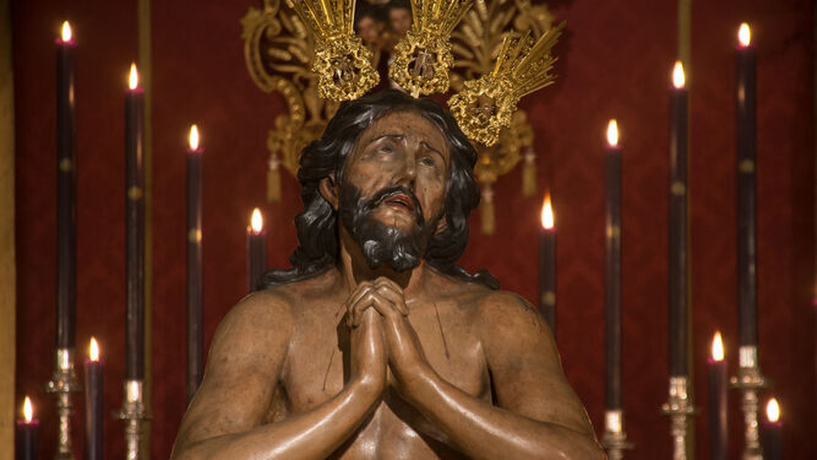 Besapiés y besamanos se celebran a lo largo y ancho de la ciudad