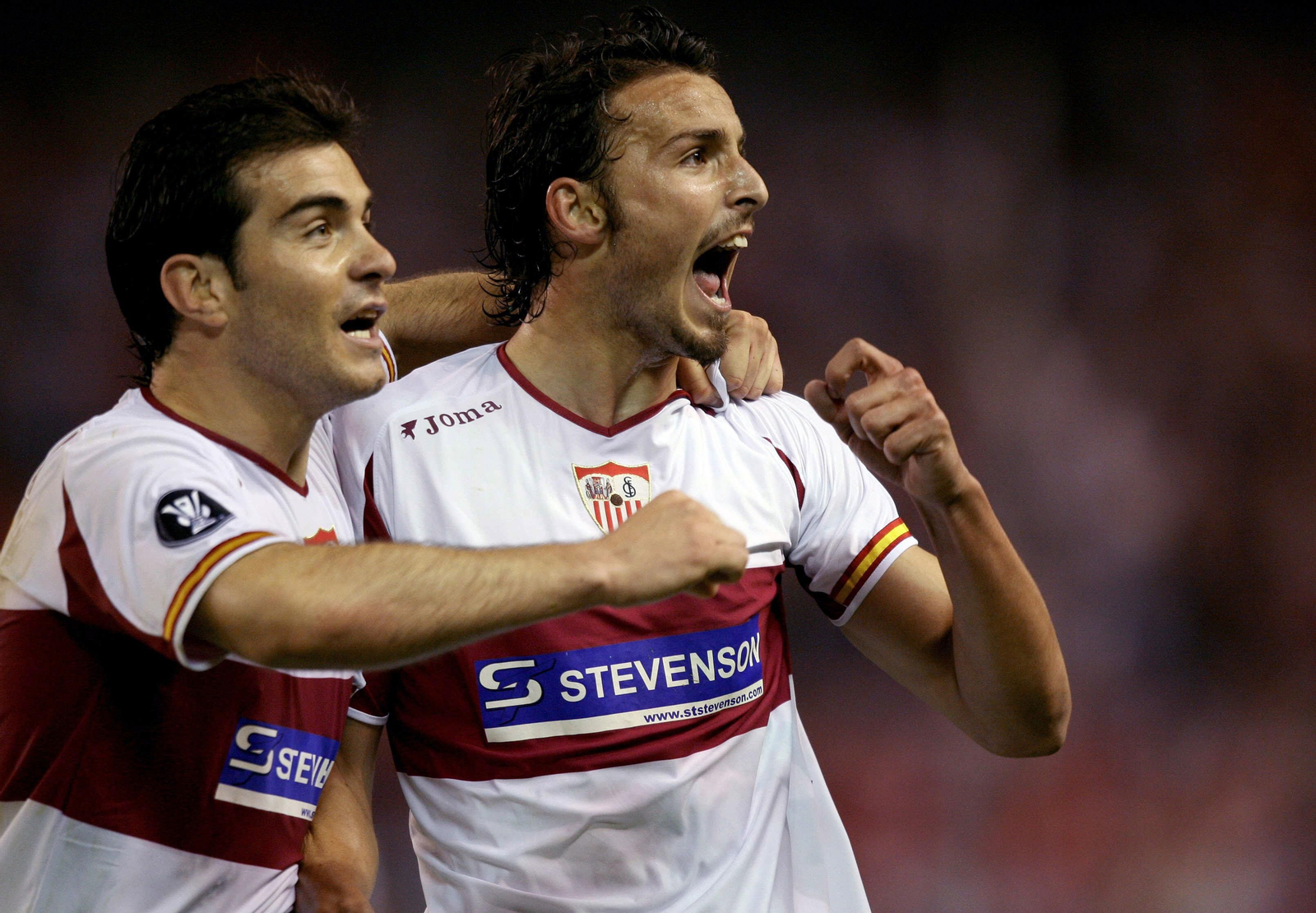Antonio Puerta celebrando el gol ante el Schalke en la semifinal de la UEFA