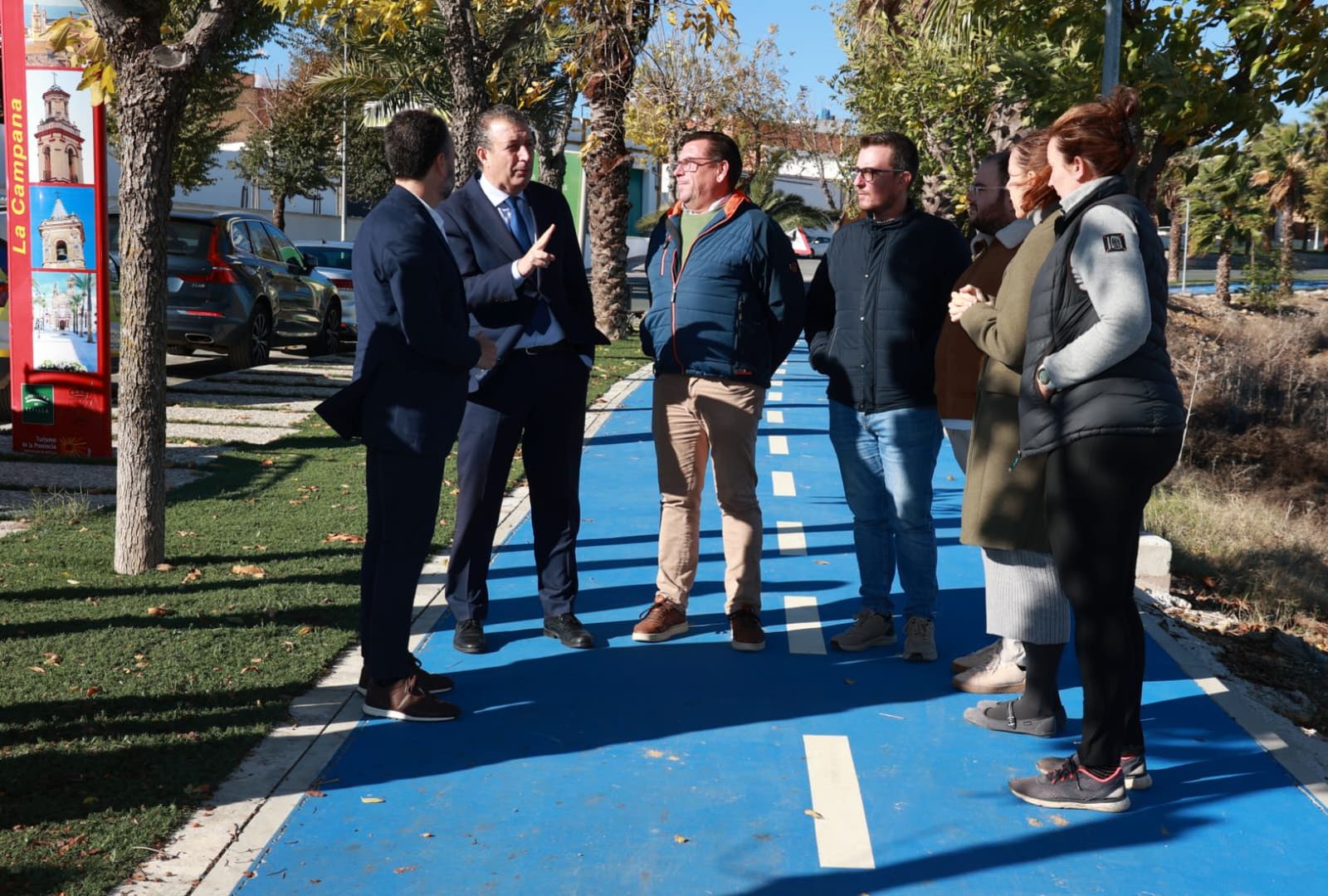 Javier Fernández junto a Manuel Fernández en su visita a La Campana.