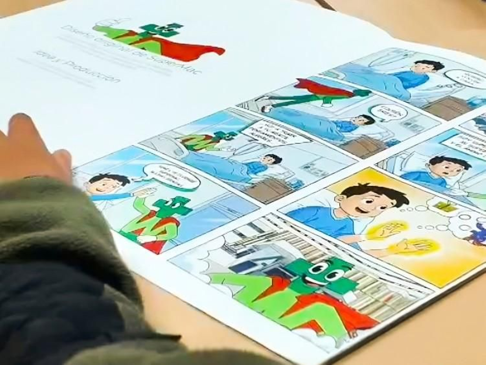 SuperMac, la mascota de cómic del Hospital Macarena