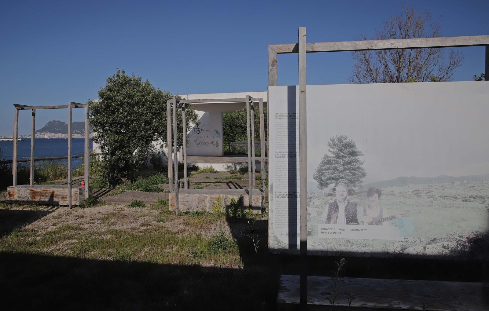 Fotos del estado de abandono del Parque del Centenario de Algeciras