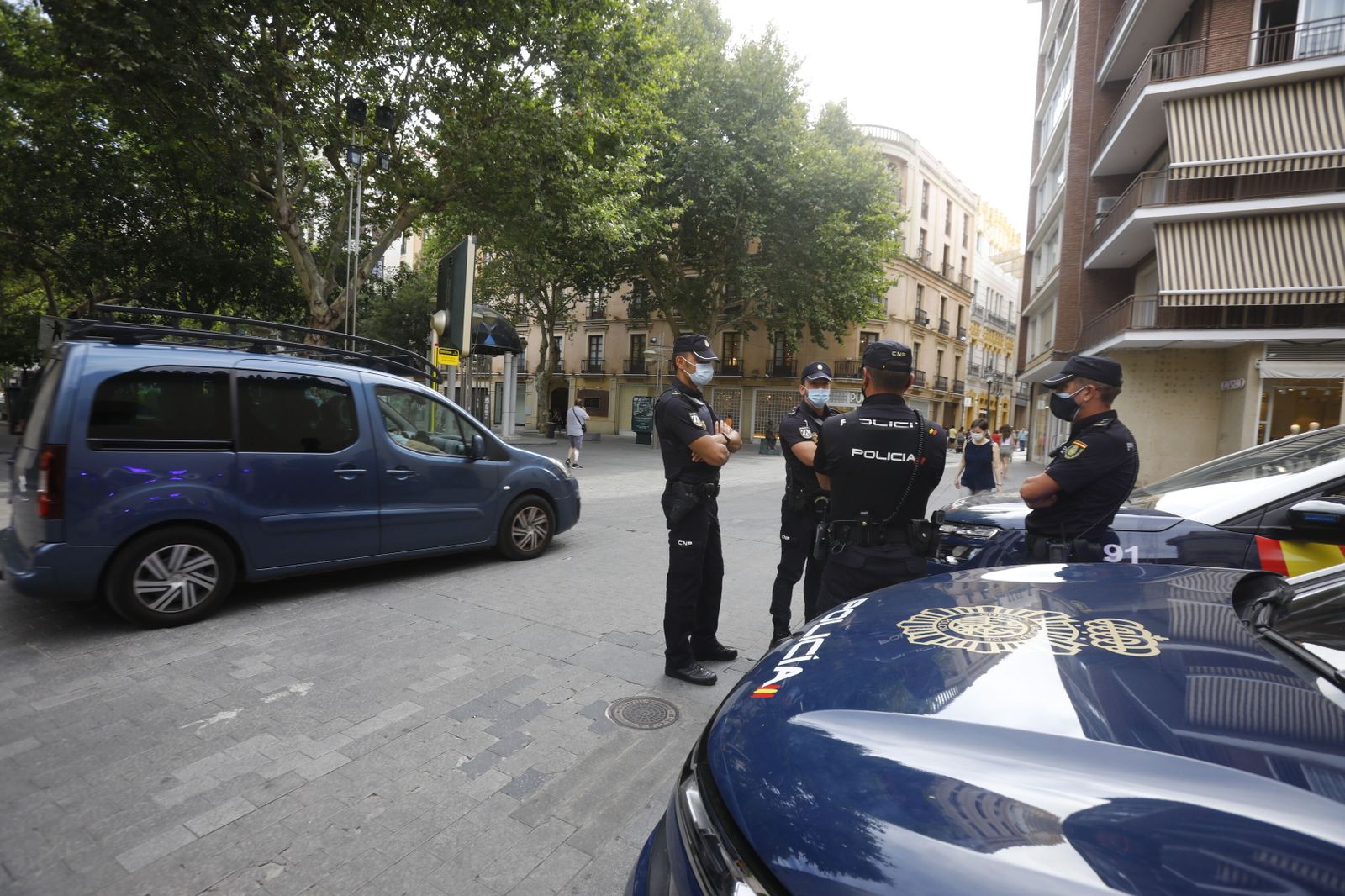 Patrullas policiales en el centro de Córdoba.