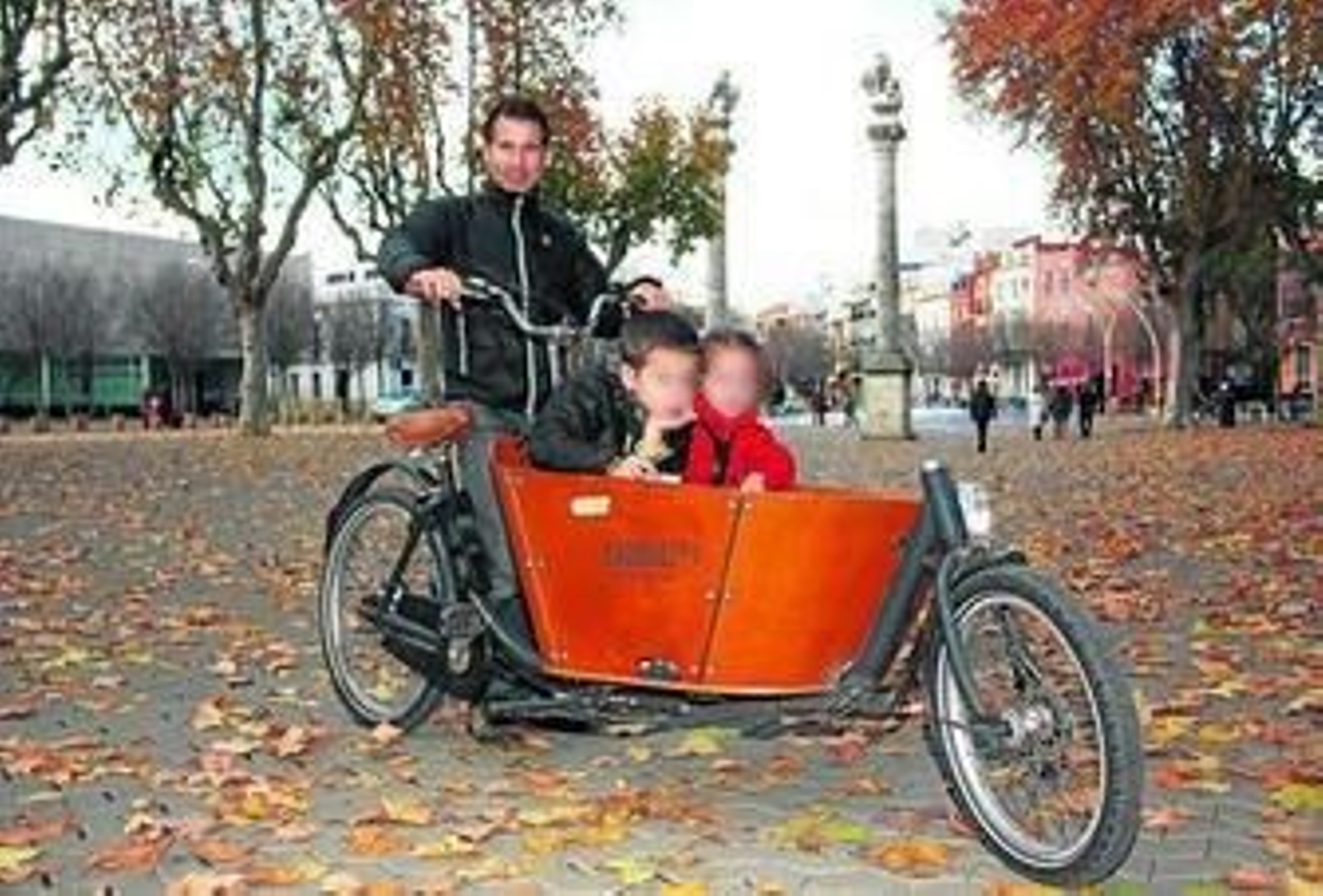 La bicicleta de carga empieza a conquistar Sevilla