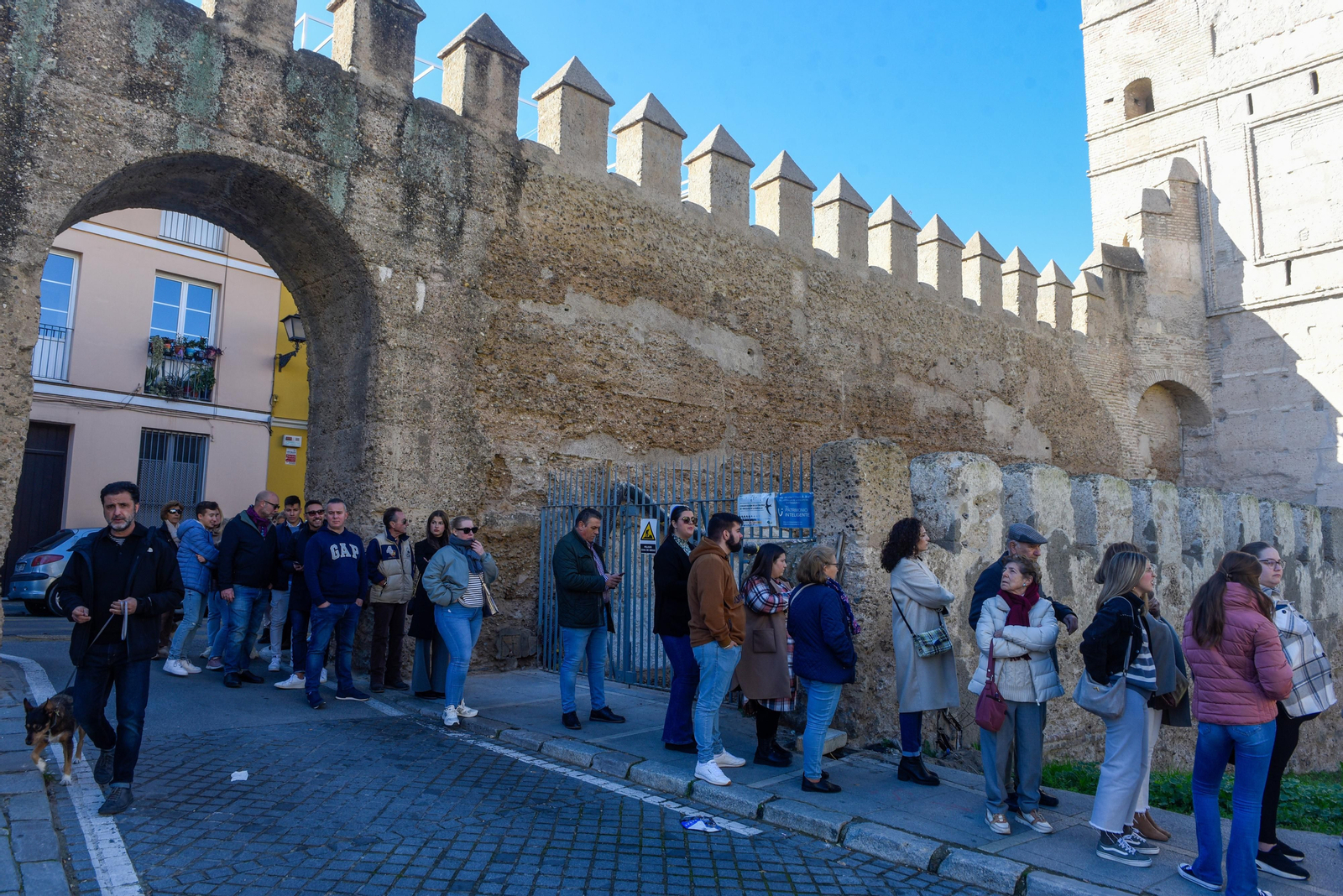 Colas en la Macarena