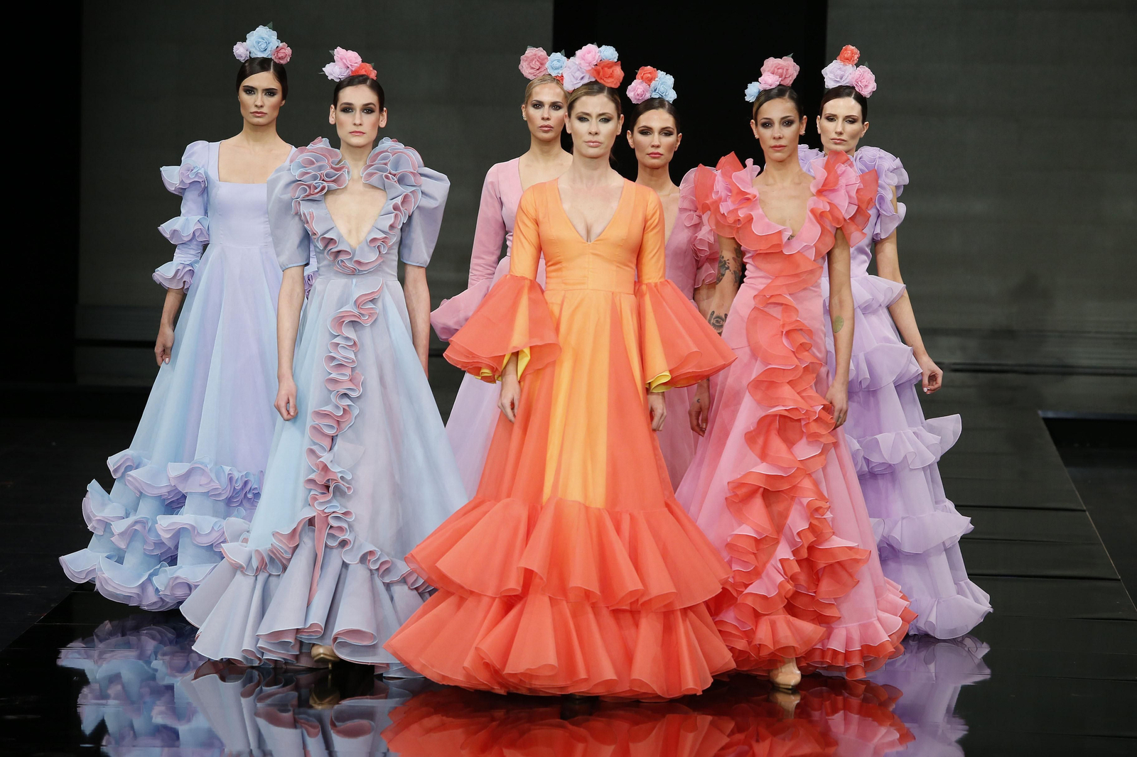 Cristo Báñez vuelve a SIMOF para presentar su colección de flamenca 2020, todas las fotos