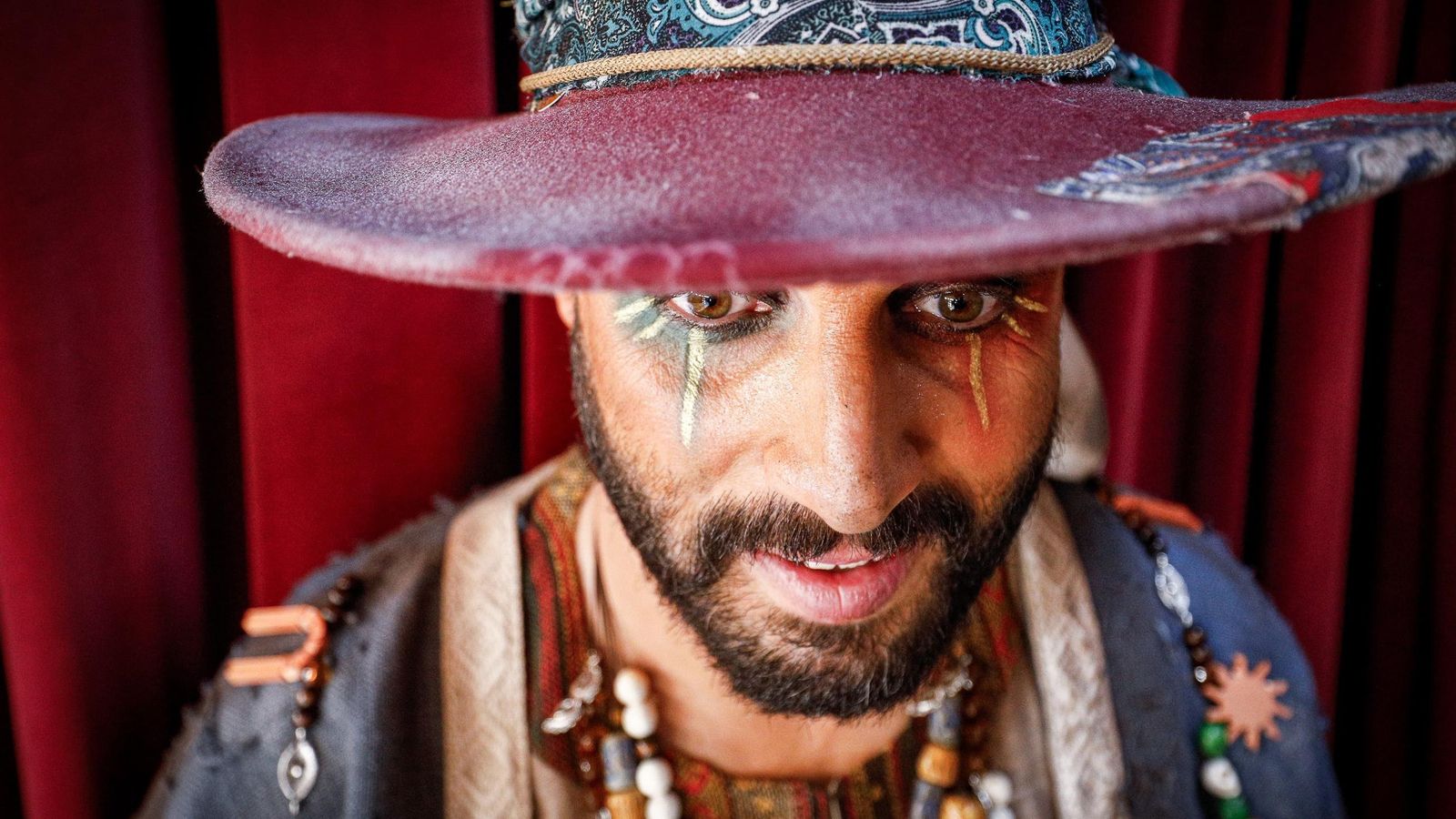 Búscate entre las mejores imágenes de la sexta sesión preliminares del COAC 2025