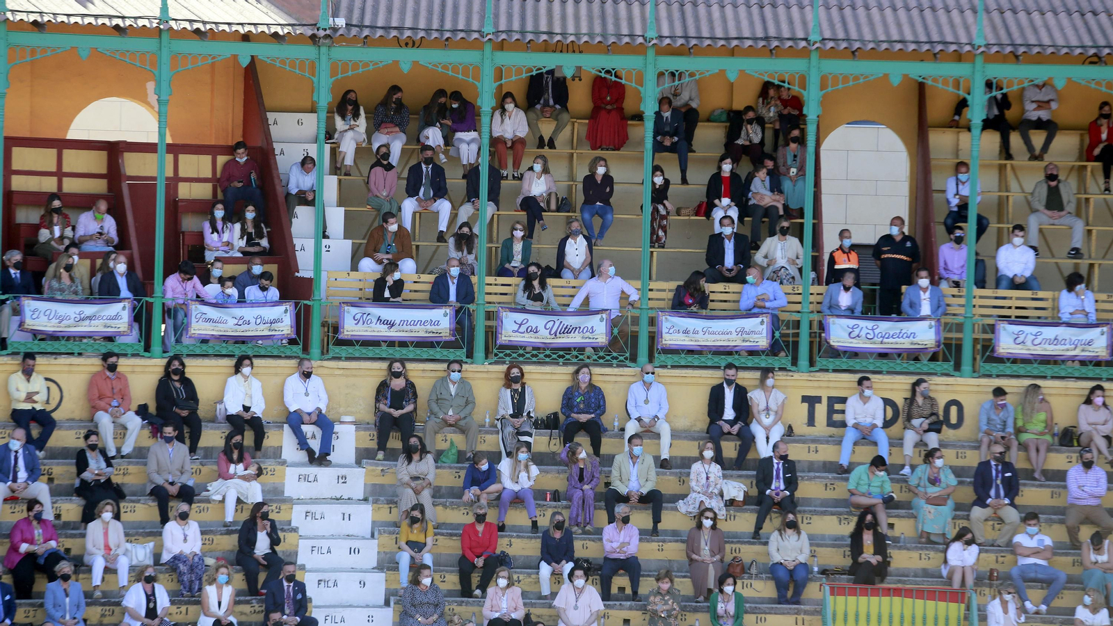 Imágenes de la Misa de Pentecostés en la Plaza de Toros de Jerez