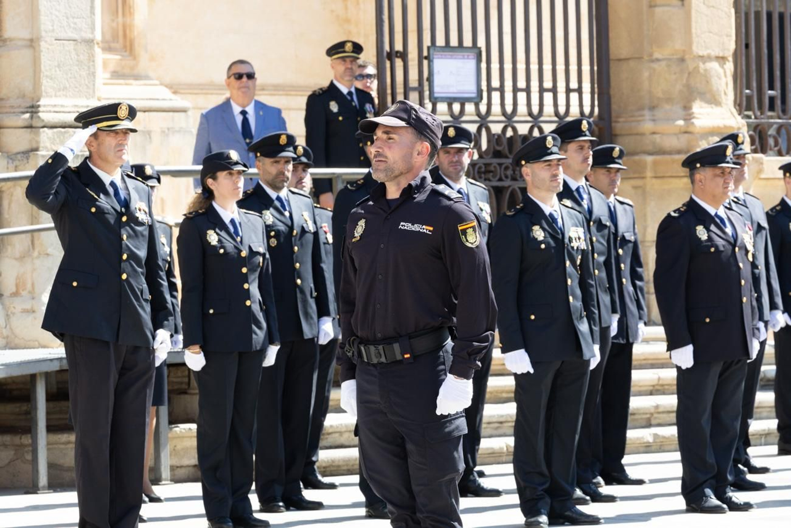 Acto por el día de la Policía Nacional, con motivo de la festividad los Santos Ángeles Custodios
