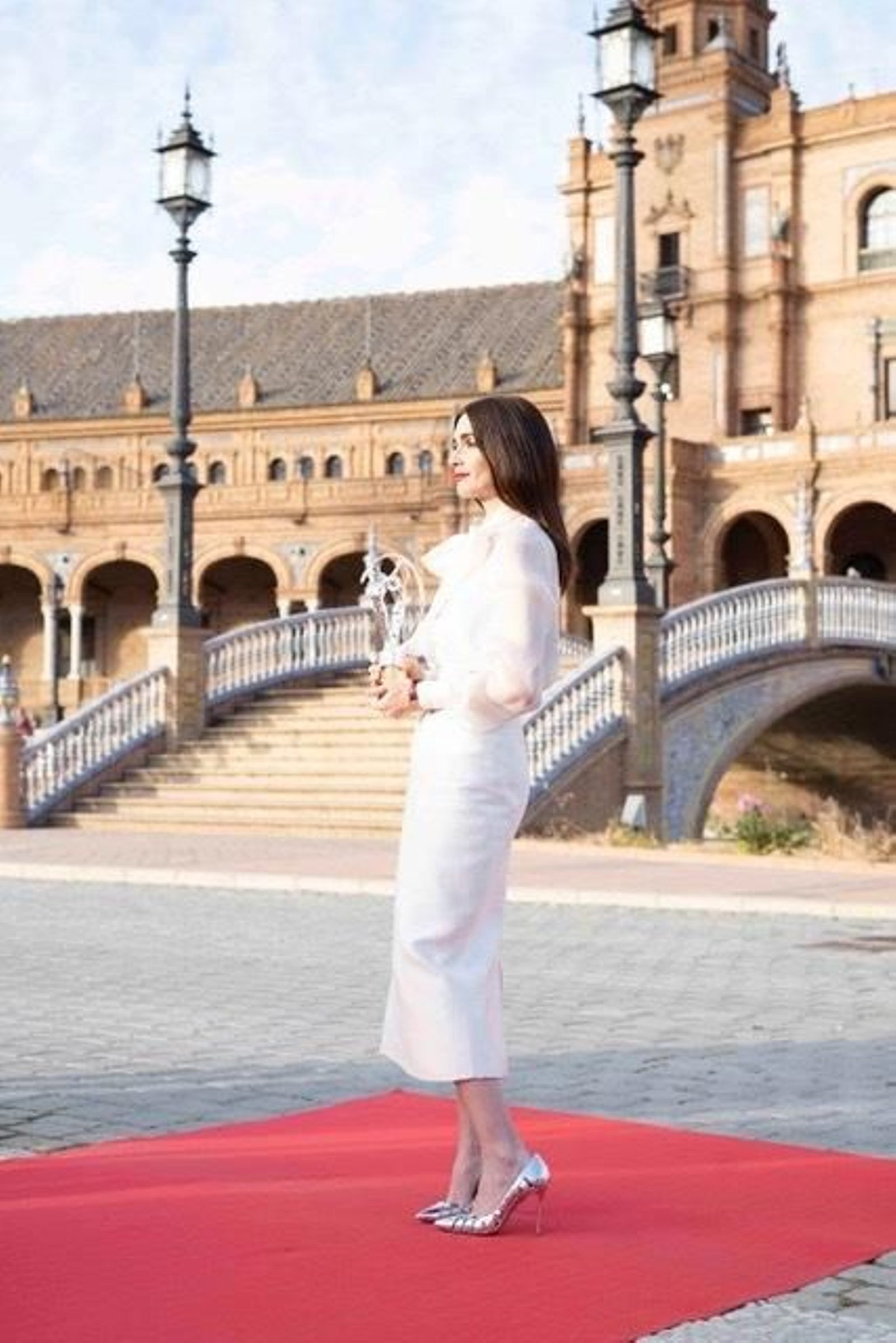 Otro de los premios se anunció desde la Plaza de España.