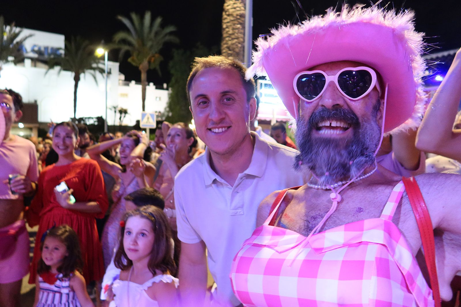 El desfile del Orgullo LGTBIQ de Vera Playa, en imágenes