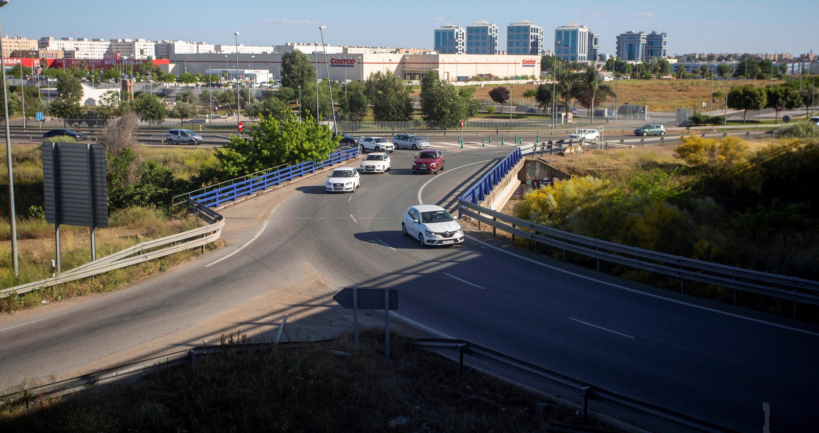 La ronda Supernorte (SE-20) es uno de los grandes escollos que debe salvar la línea 3 del Metro en el tramo Norte.