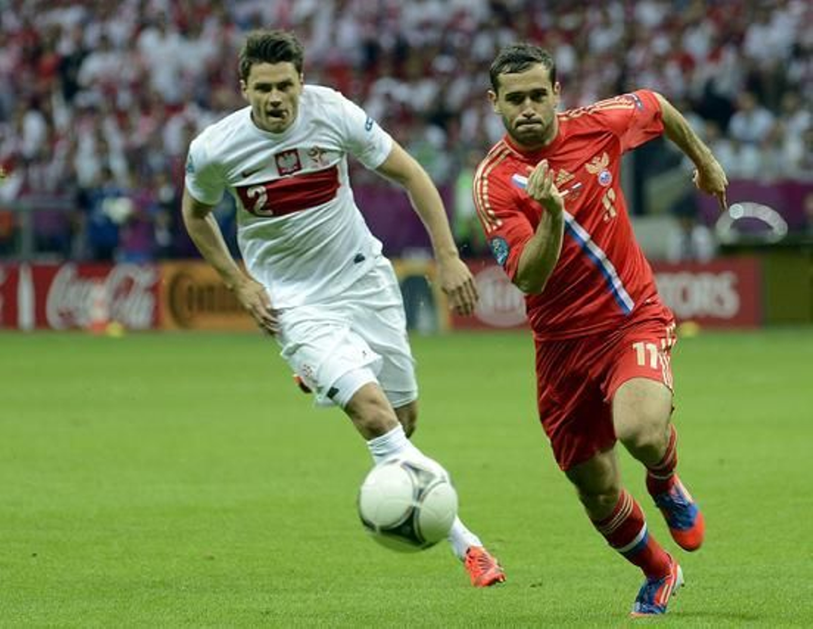 Polonia y Rusia empatan 1-1 en un partido loco en el que cualquiera pudo ganar.

Foto: EFE